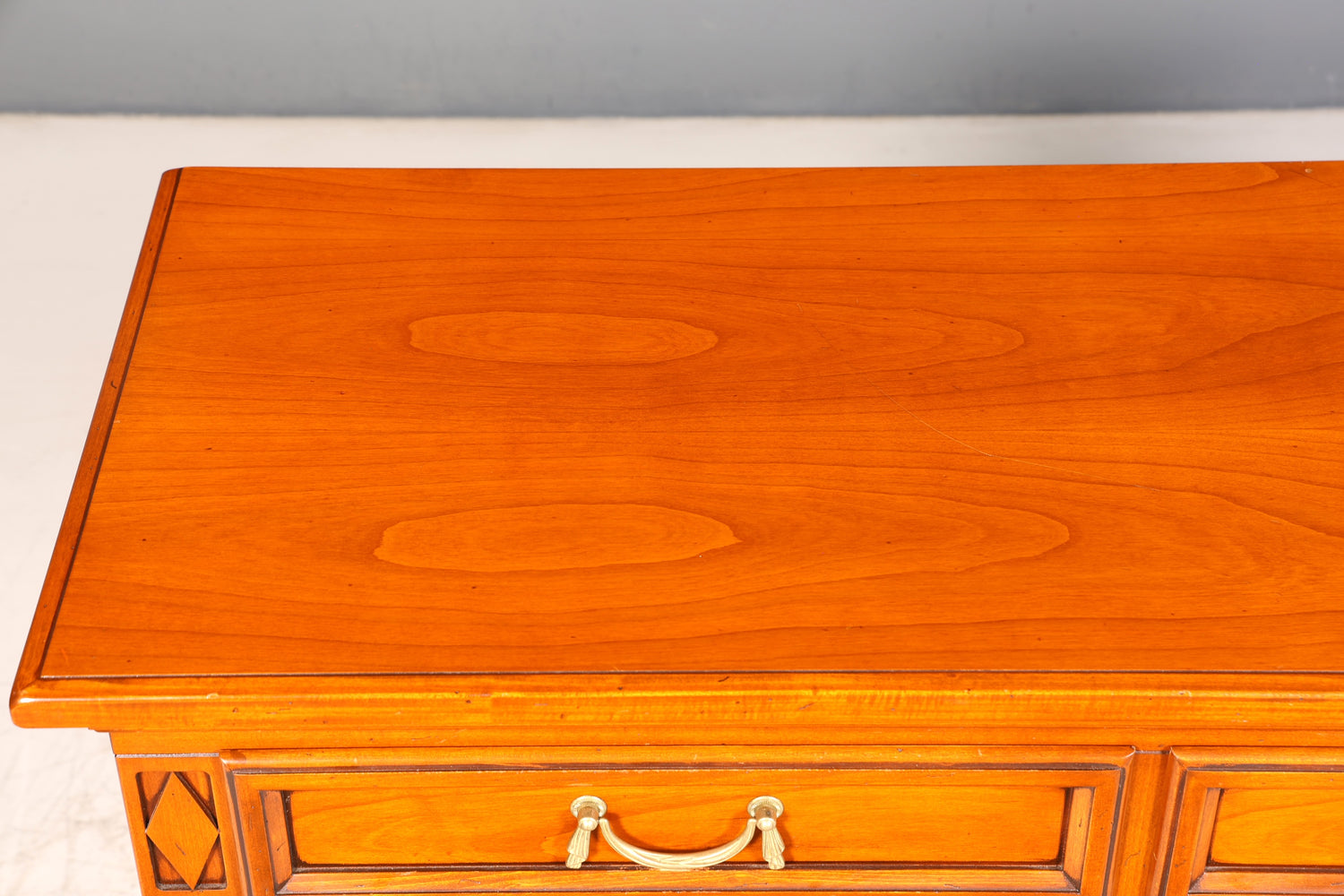 Stilvolles Original Selva Sideboard Antik Stil Villa Borghese Schrank Kommode Buffet Anrichte