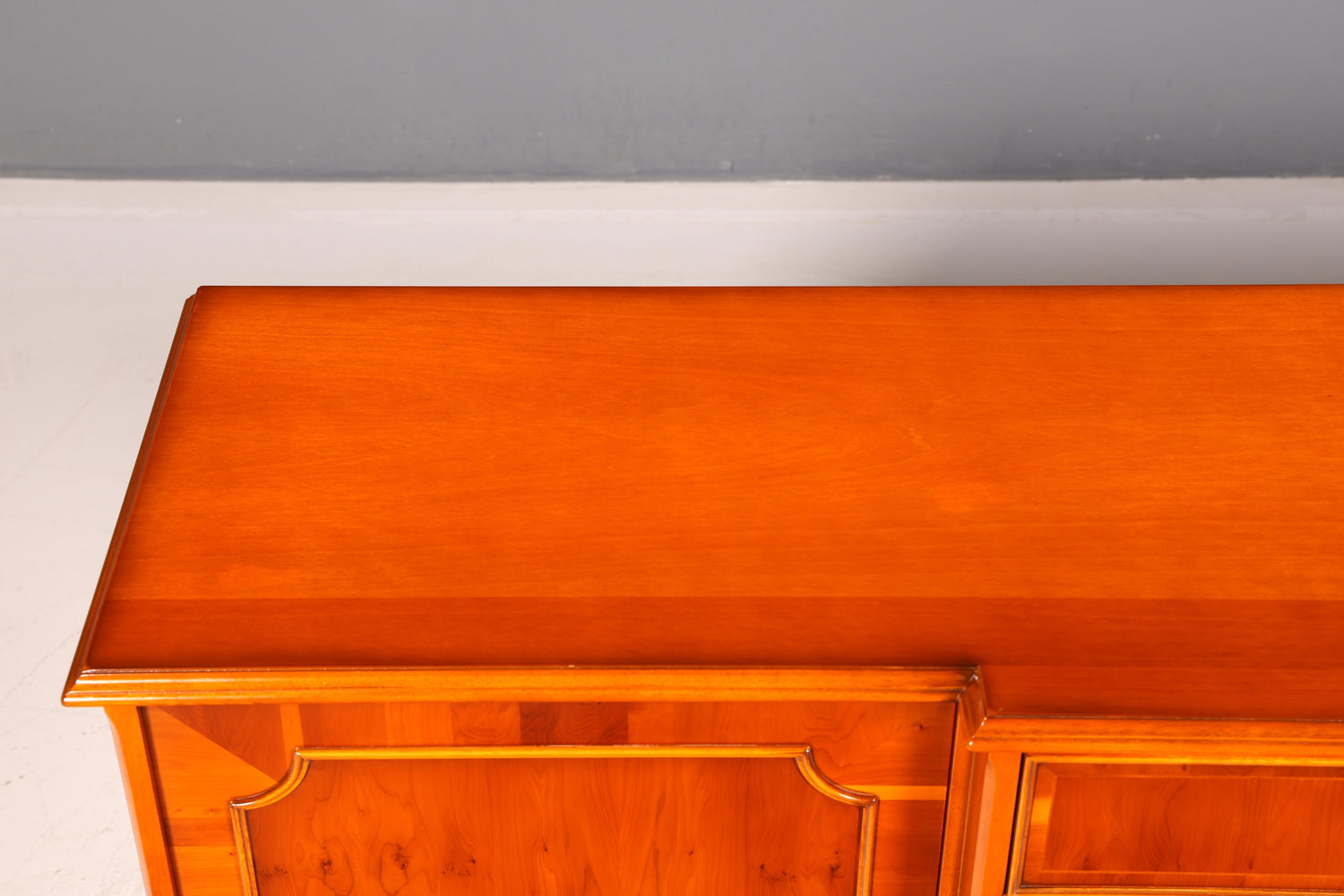 Wunderschönes Original Heldense Sideboard Eibe Englisch Buffetschrank Kommode Antik Schrank Vintage