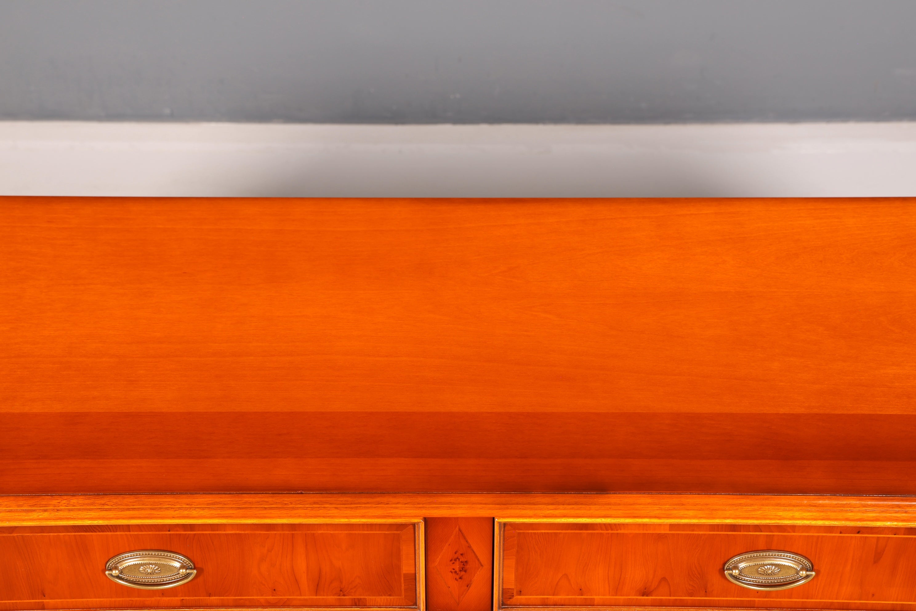 Wunderschönes Original Heldense Sideboard Eibe Englisch Buffetschrank Kommode Antik Schrank Vintage