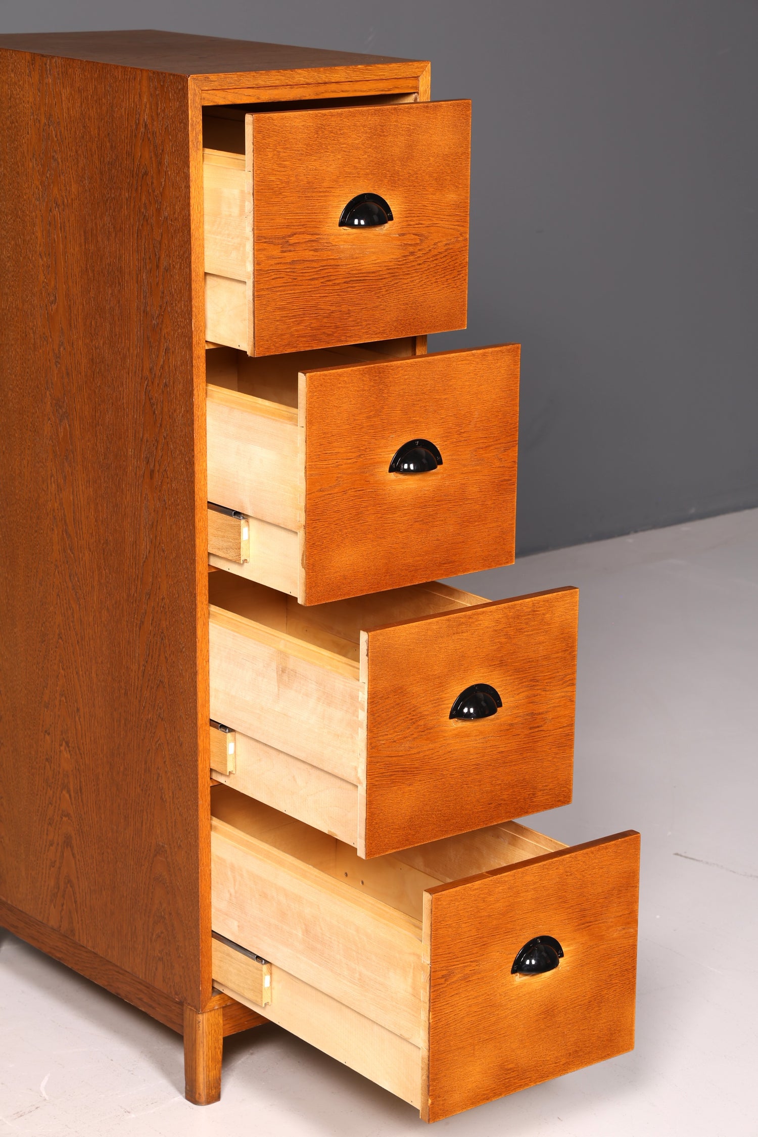 Wunderschöner Mid Century Aktenschrank Kommode Vintage Bauhaus Apotheker Schrank Retro Schubladenkommode
