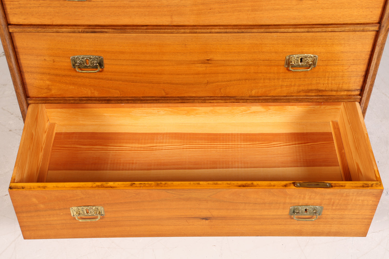 Stilvolles Jugendstil Sideboard Antik Eiche Schrank Schubladenkommode