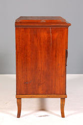 Stilvolle Gründerzeit Kommode Jugendstil Sideboard Antik Schubladenkommode Wäschekommode