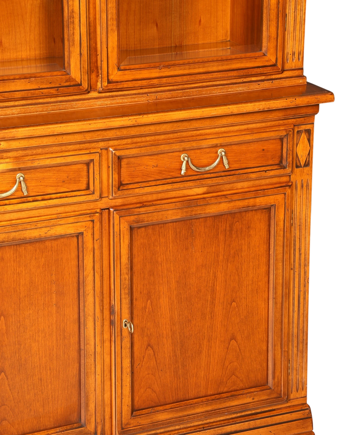 Hauptstadt Möblerei Selva Villa Borghese Vitrine aus massivem Holz im Antik-Stil mit Messingbeschlägen
