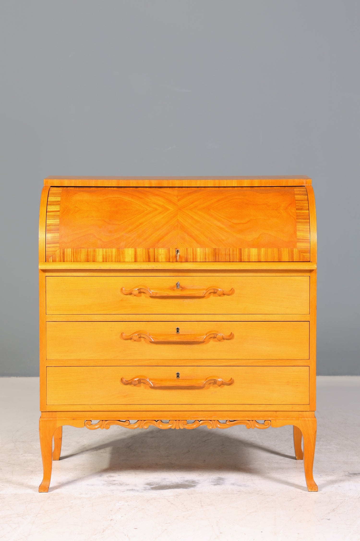 Stilvoller Rollladensekretär um 1930 Büro Kommode Kirschholz Sekretär Schreibtisch Kommode