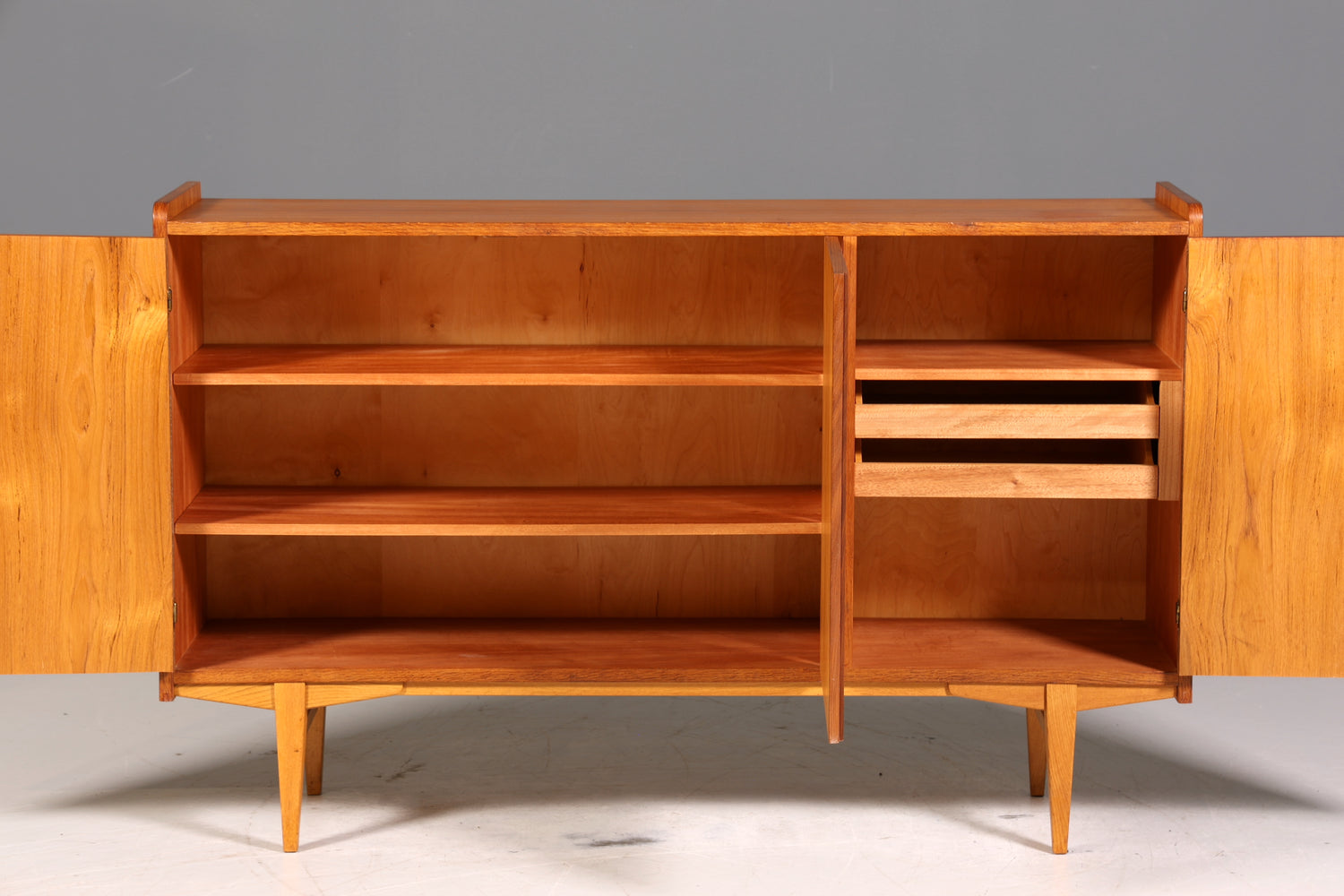 Wunderschönes Mid Century Highboard echt Holz Schrank Büro Kommode 60er Jahre