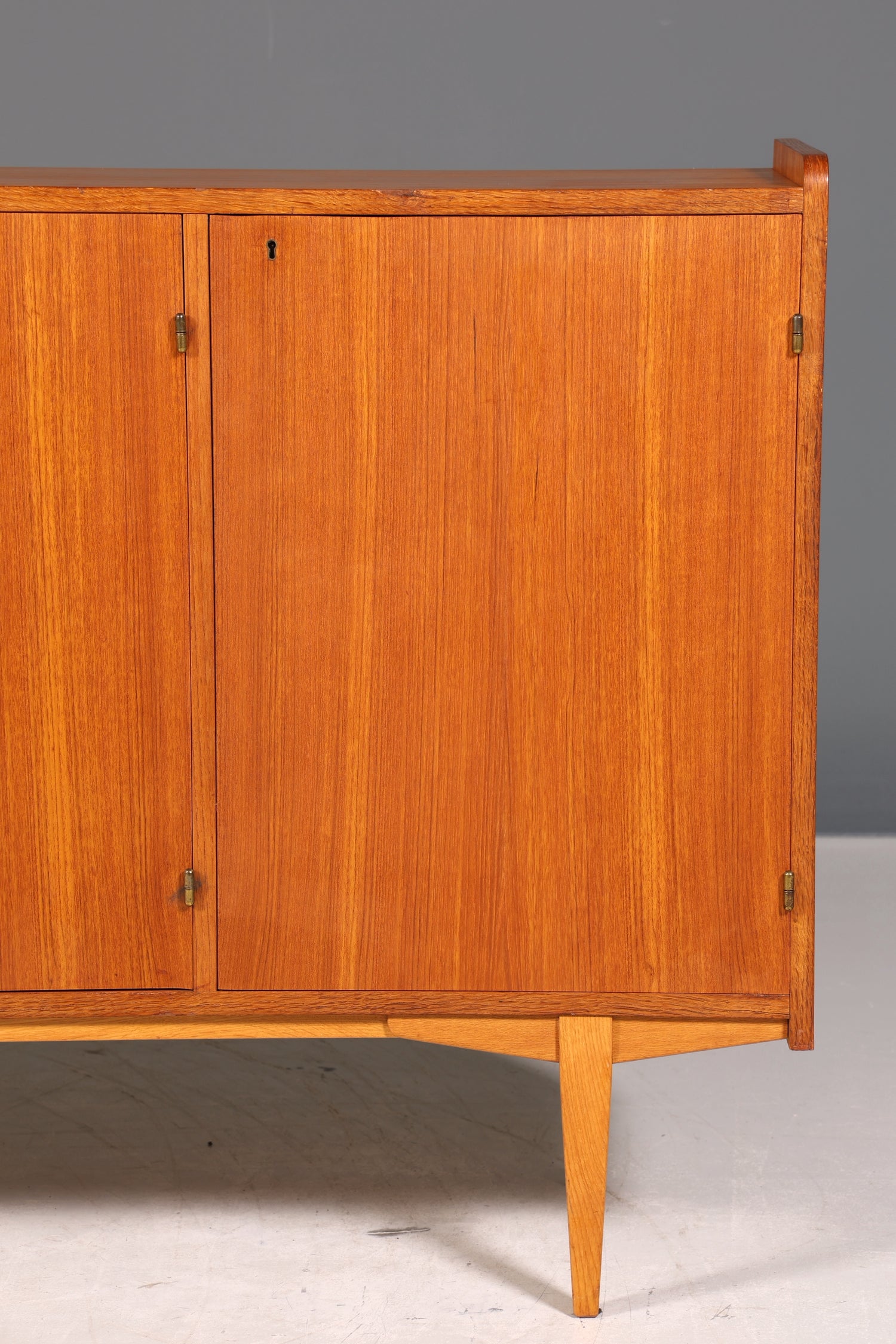 Wunderschönes Mid Century Highboard echt Holz Schrank Büro Kommode 60er Jahre