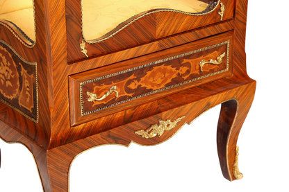 Traumhafte Barock Stil Vitrine Antik Stil Sammler Schrank Intarsien Glasschrank