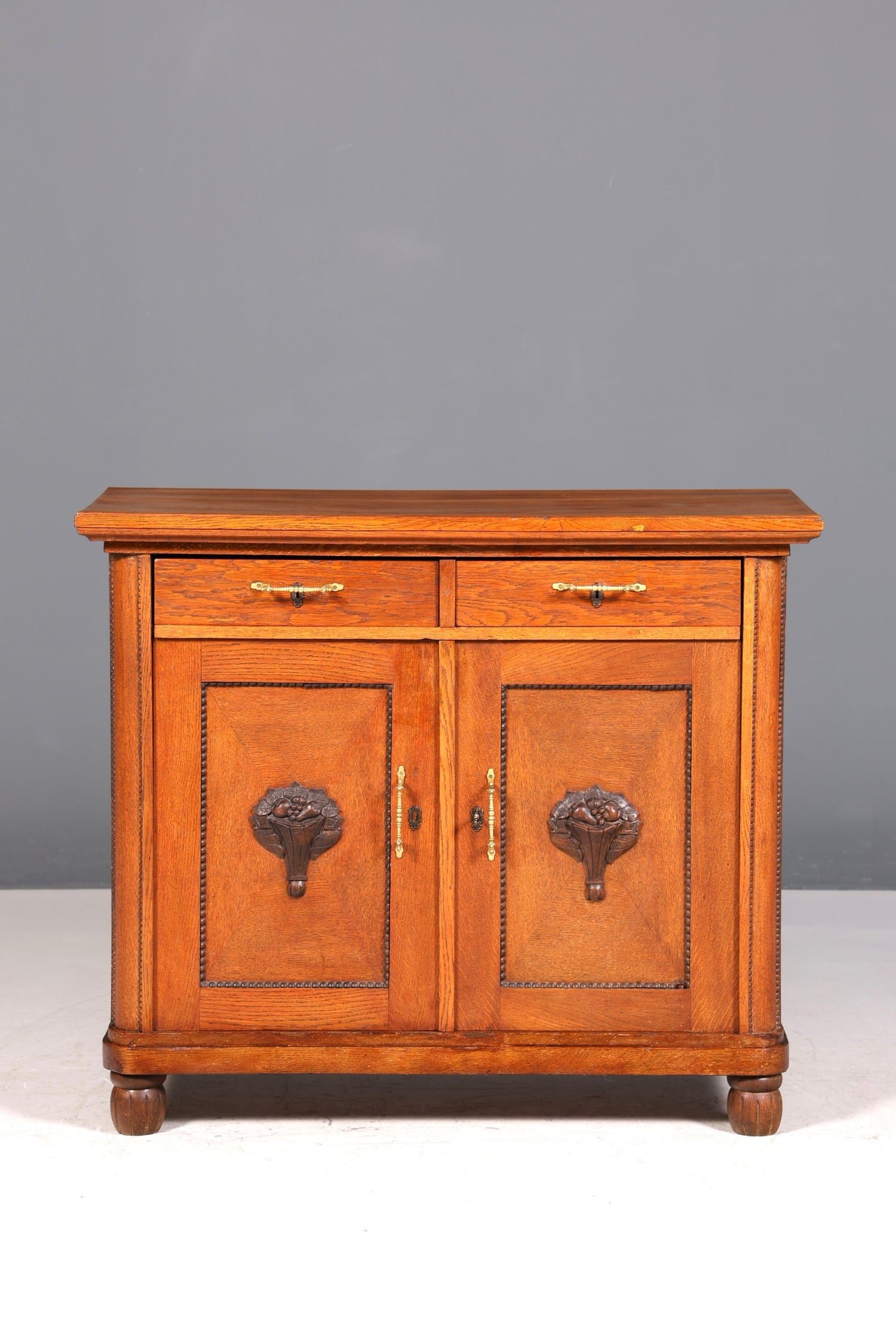 Beautiful Art Nouveau chest of drawers, sideboard, antique oak cabinet, Gründerzeit hallway chest of drawers