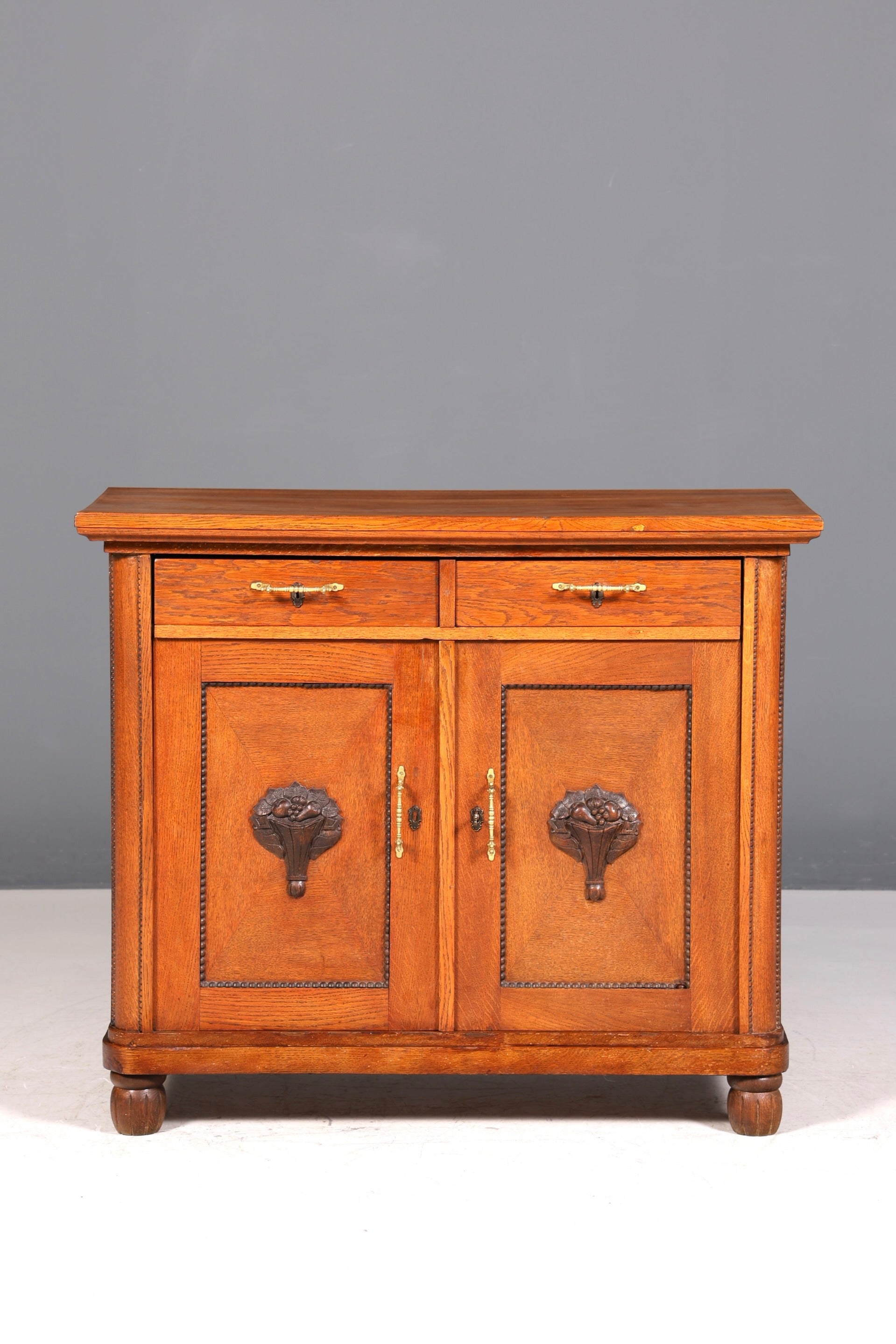 Beautiful Art Nouveau chest of drawers, sideboard, antique oak cabinet, Gründerzeit hallway chest of drawers