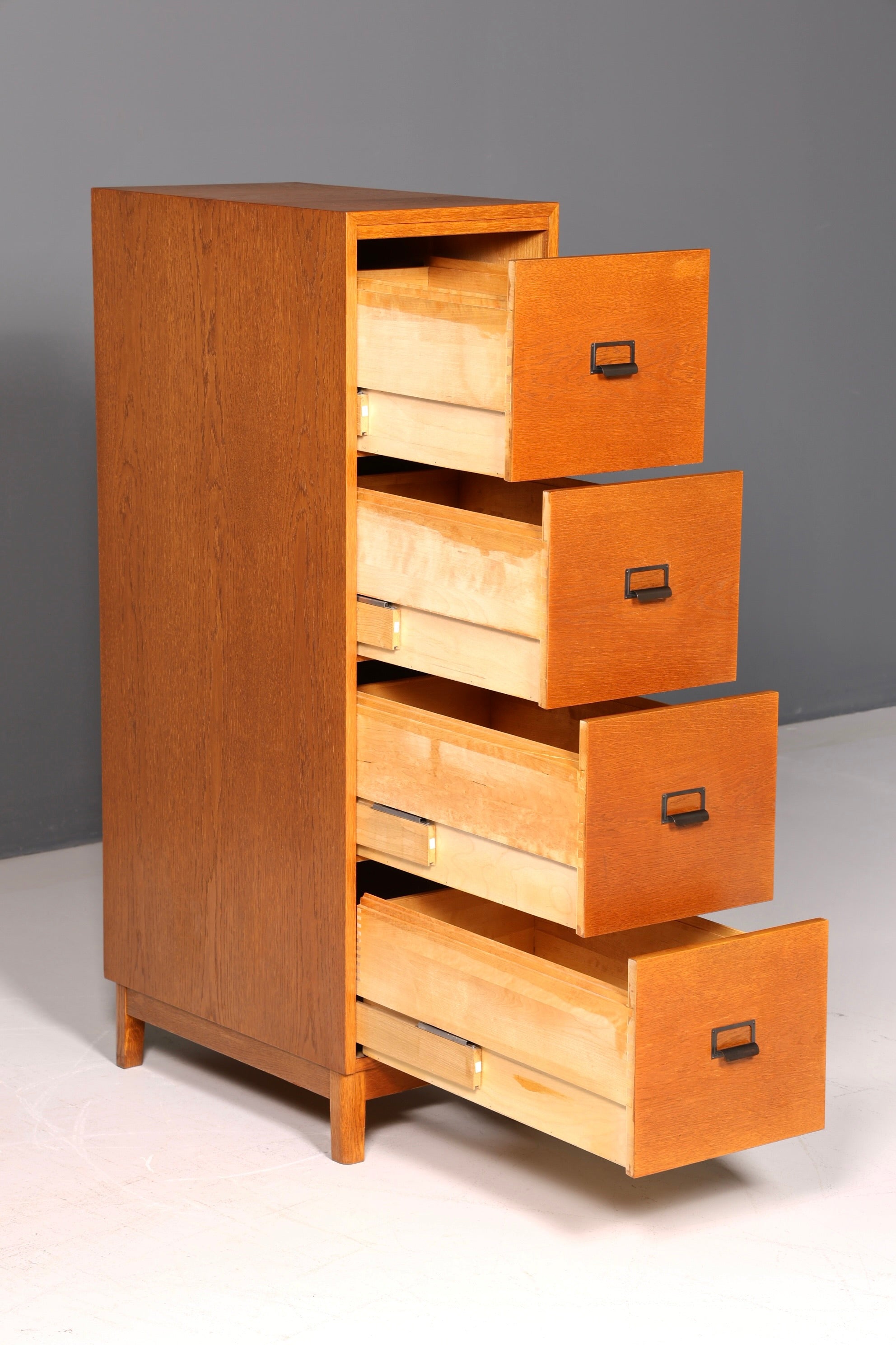 Wunderschöner Mid Century Aktenschrank Kommode Vintage Bauhaus Apothekerschrank Retro Schubladenkommode