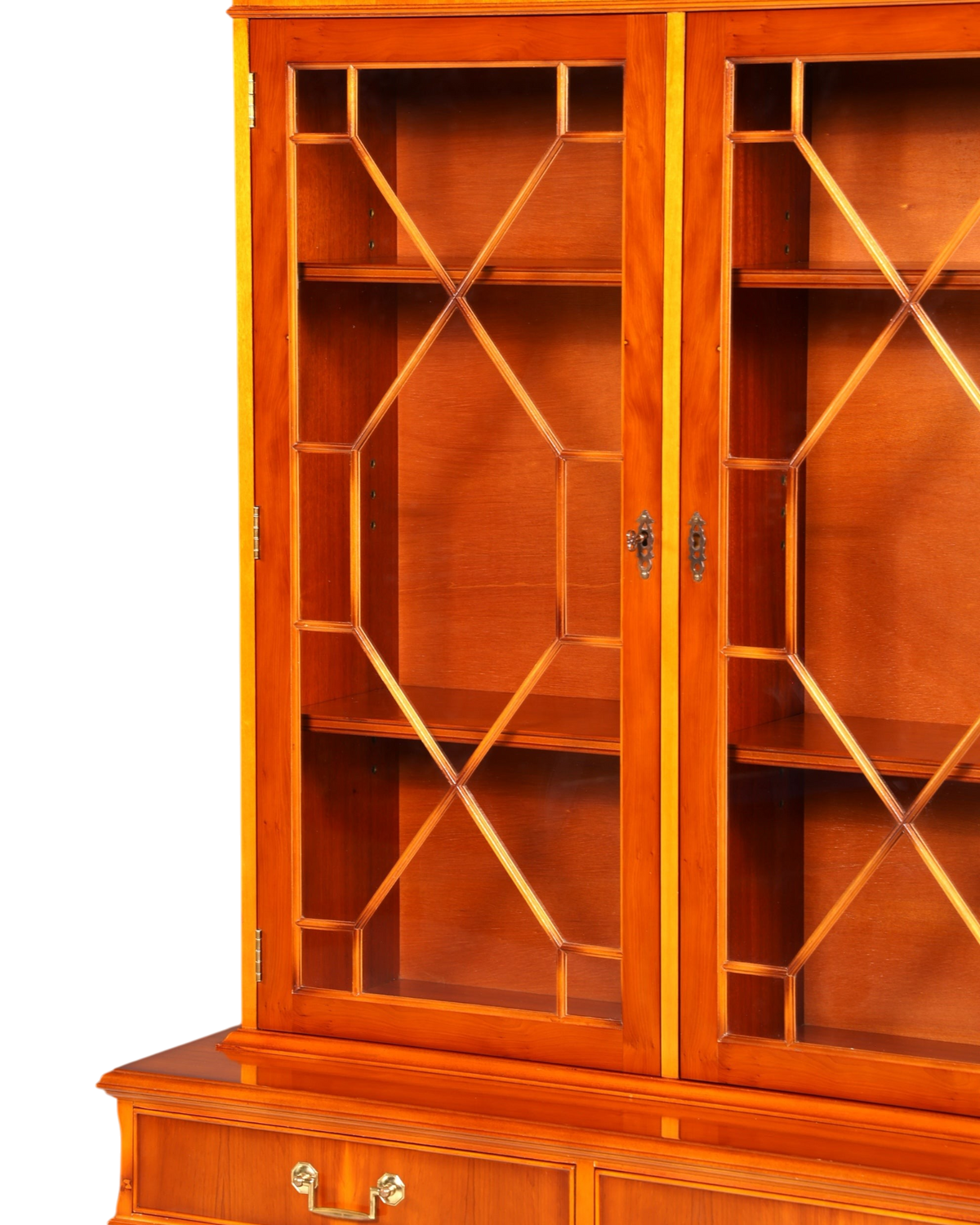Hauptstadt Möblerei englische Vitrine aus Eibenholz mit dekorativen Glastüren und Messingbeschlägen