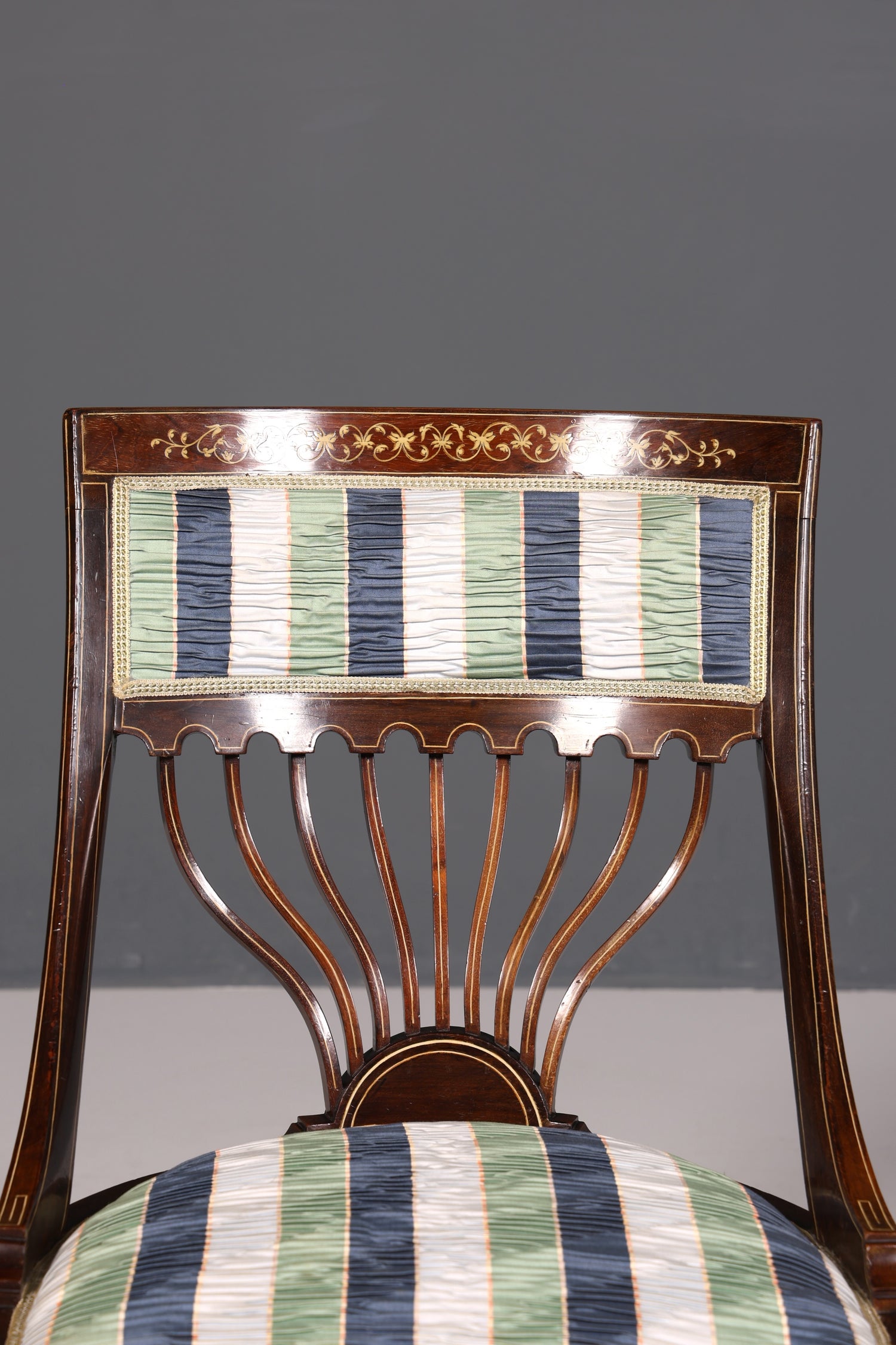 2x Wunderschöne Englische Stühle Edwardian Stuhl Set Antik Küchenstühle Polsterstühle Stuhl Set