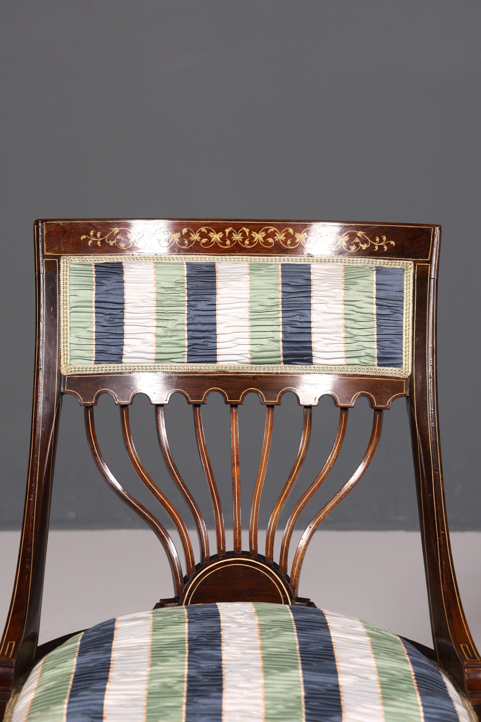 2x Wunderschöne Englische Stühle Edwardian Stuhl Set Antik Küchenstühle Polsterstühle Stuhl Set