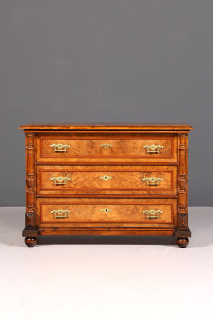 Wunderschöne Gründerzeit Kommode Louis Philippe Nussbaum Schubladenkommode Sideboard Antik um 1880