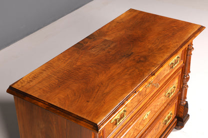 Wunderschöne Gründerzeit Kommode Louis Philippe Nussbaum Schubladenkommode Sideboard Antik um 1880