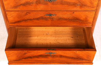 Stilvolle Louis Philippe Kommode Nussbaum Gründerzeit Schubladenkommode Antik um 1890 Sideboard
