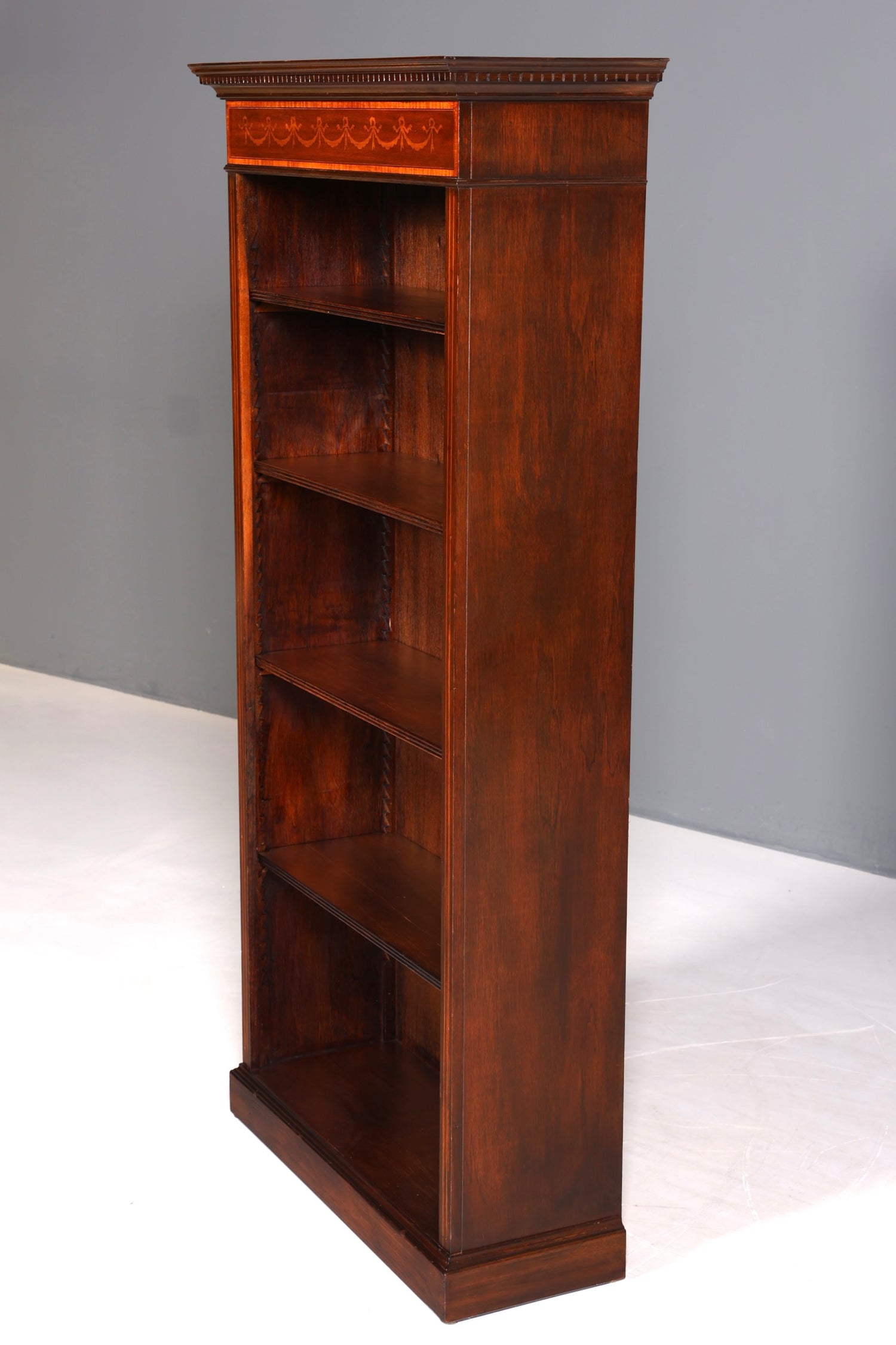 Beautiful English antique bookshelf, mahogany, 1960s