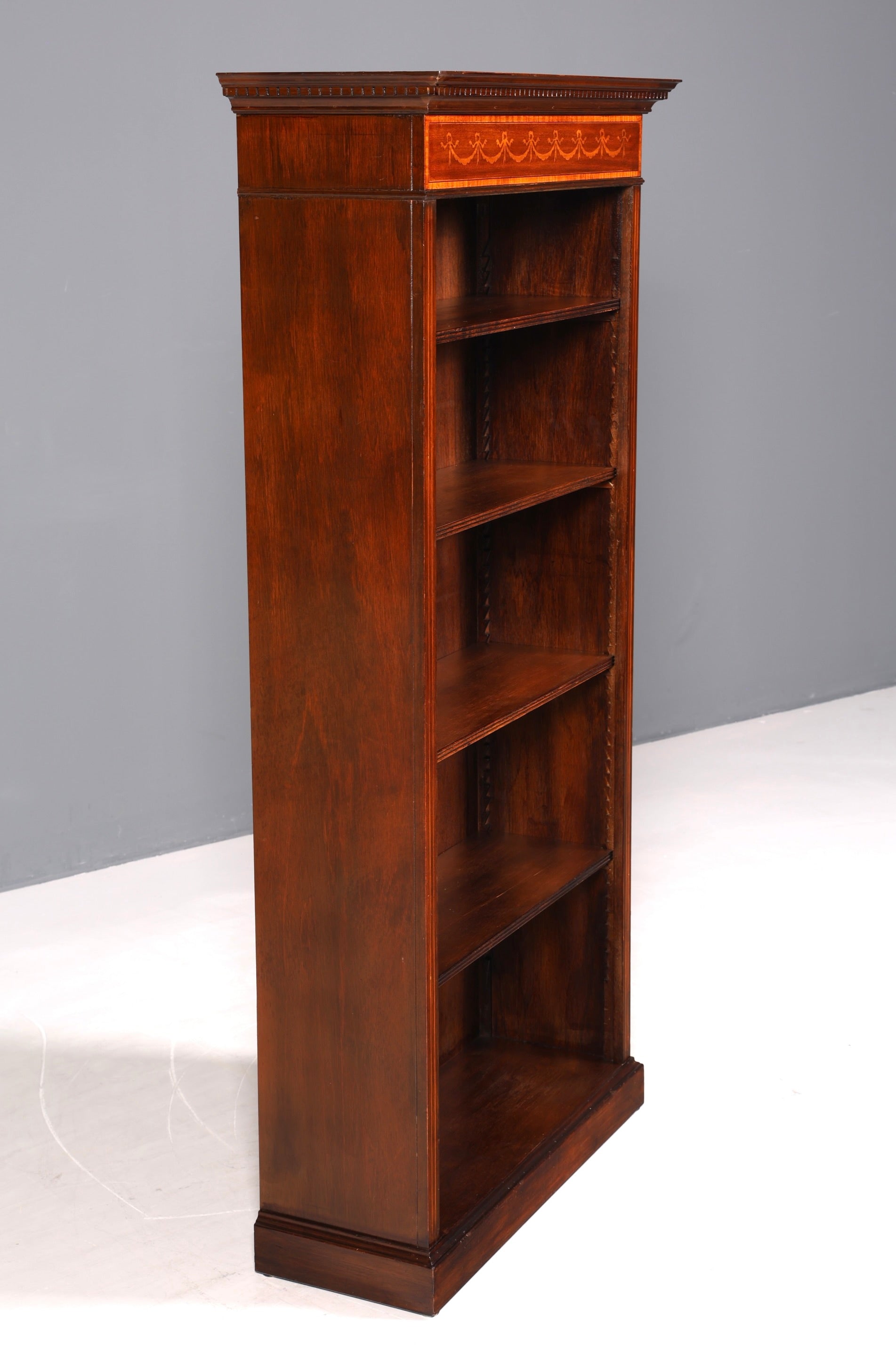 Beautiful English antique bookshelf, mahogany, 1960s