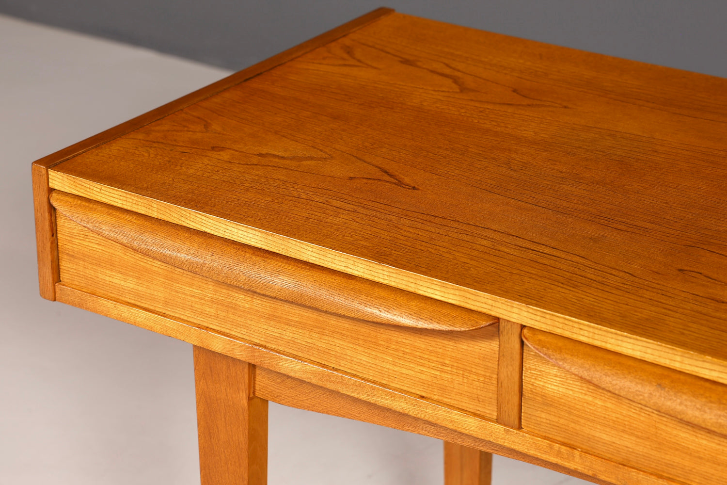Original Hellerau Schreibtisch Modell 602 Mid Century Franz Ehrlich Design Bürotisch Vintage Desk