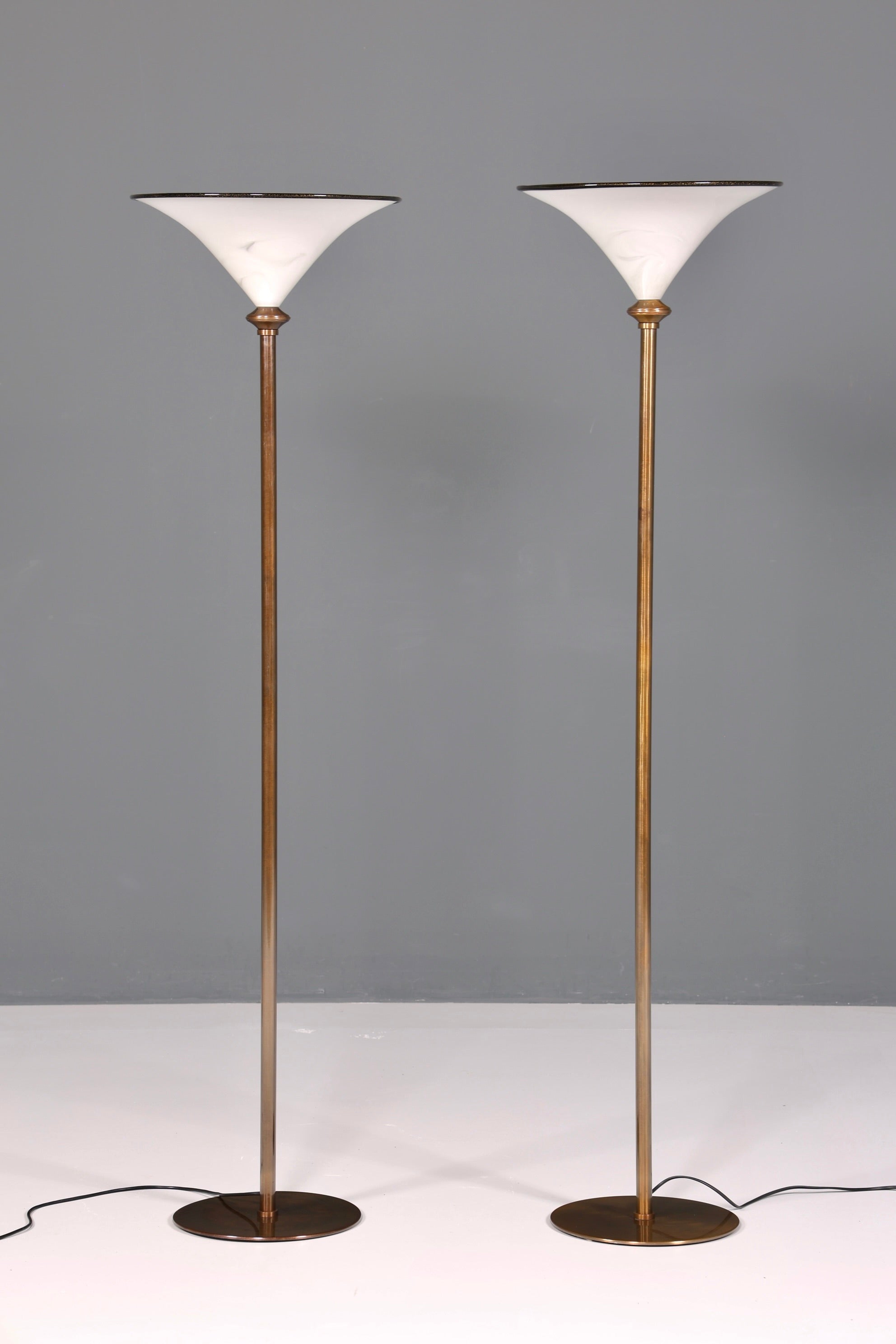 Beautiful Italian floor lamp by Barovier &amp;amp; Toso, Murano glass lampshade, uplighter, floor lamp, 1 of 2