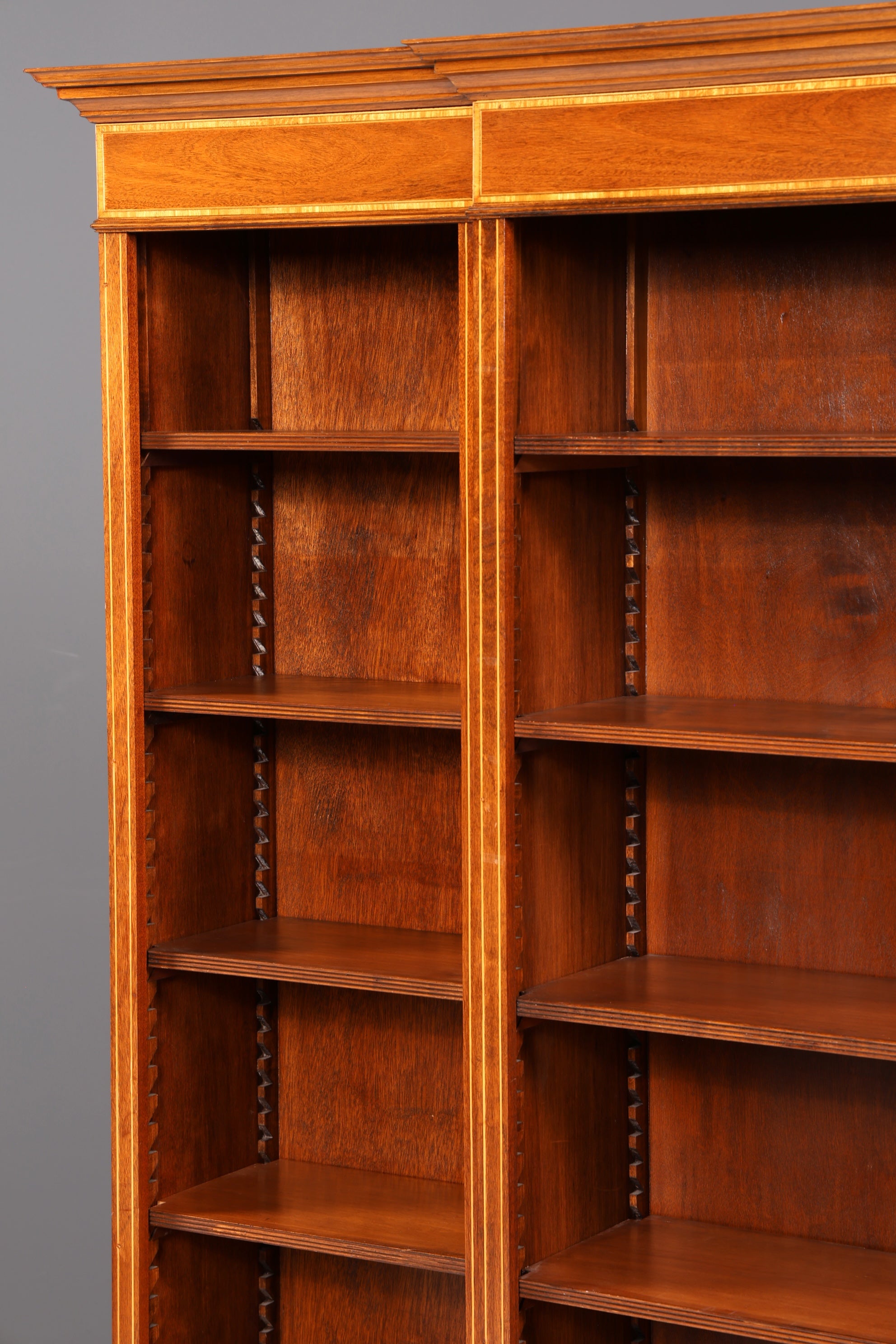 Wunderschönes Englisches XXL Bücherregal Antik Regal Bookshelf Buchablage 60s Bibliothek