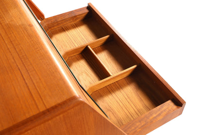 Elegant original Dyrlund secretary desk, mid-century design, teak wood chest of drawers, writing desk