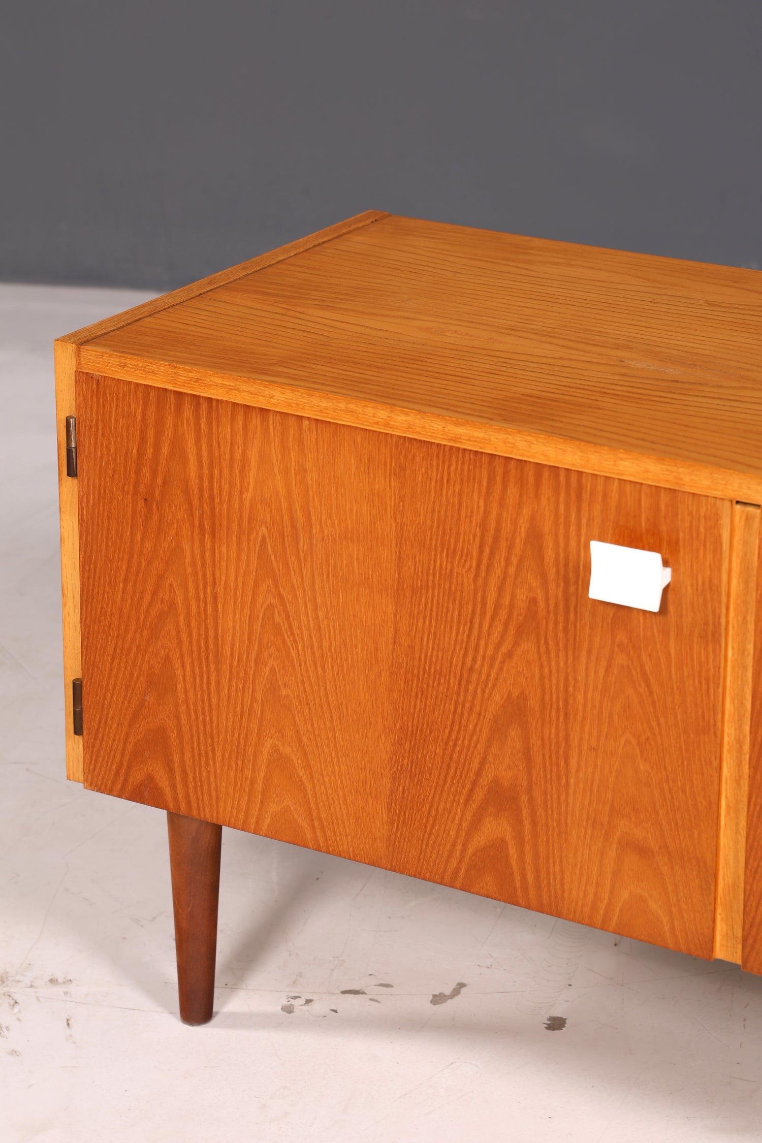 Wunderschöne Original Hellerau Mid Century Kommode Modell 427 Sideboard TV Schrank Vintage echt Holz