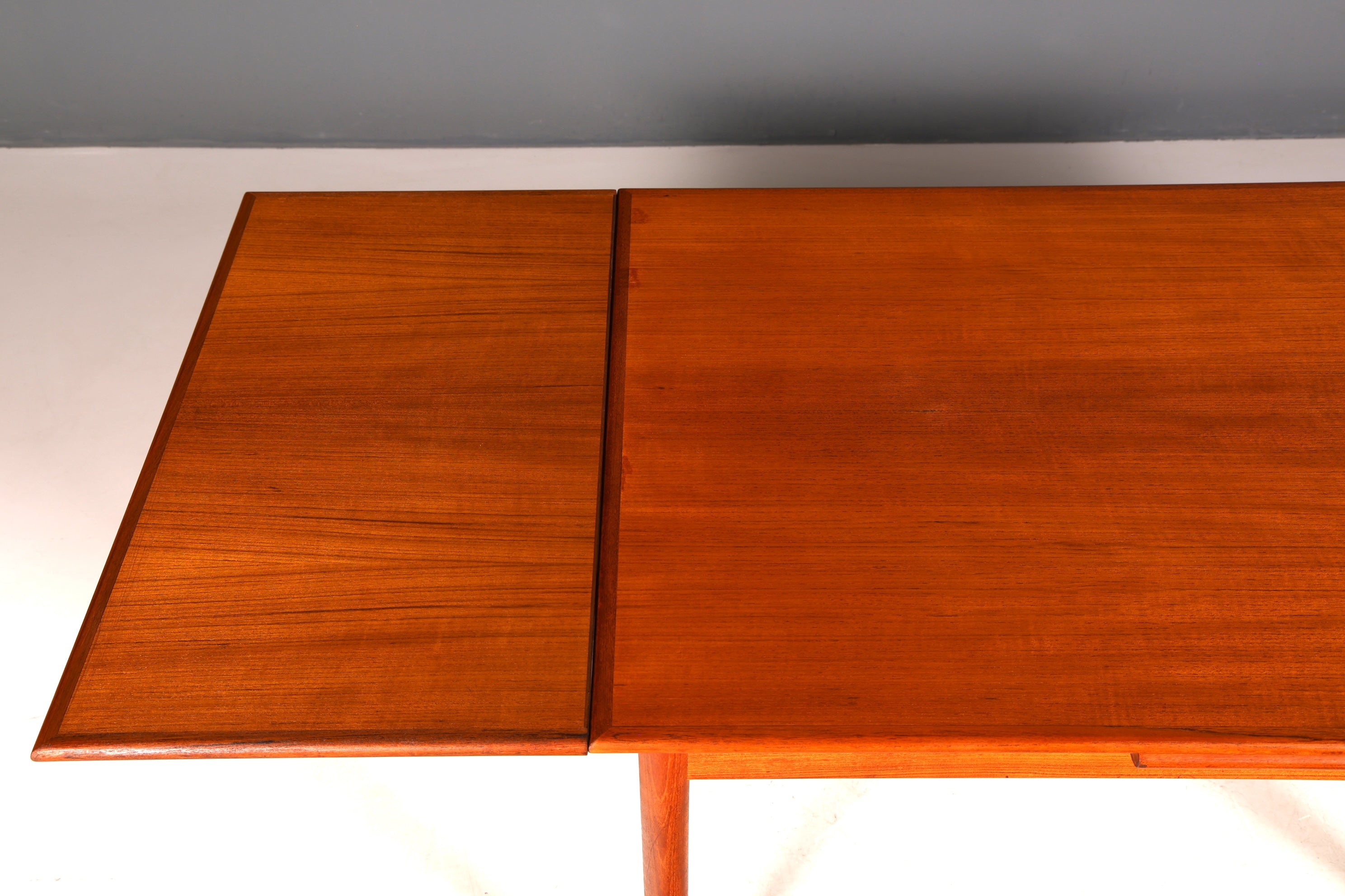 G343 Finish Traumhafter Mid Century Esstisch ausziehbarer Danish Design Teak Holz Küchentisch Esszimmer Tisch (Kopie)