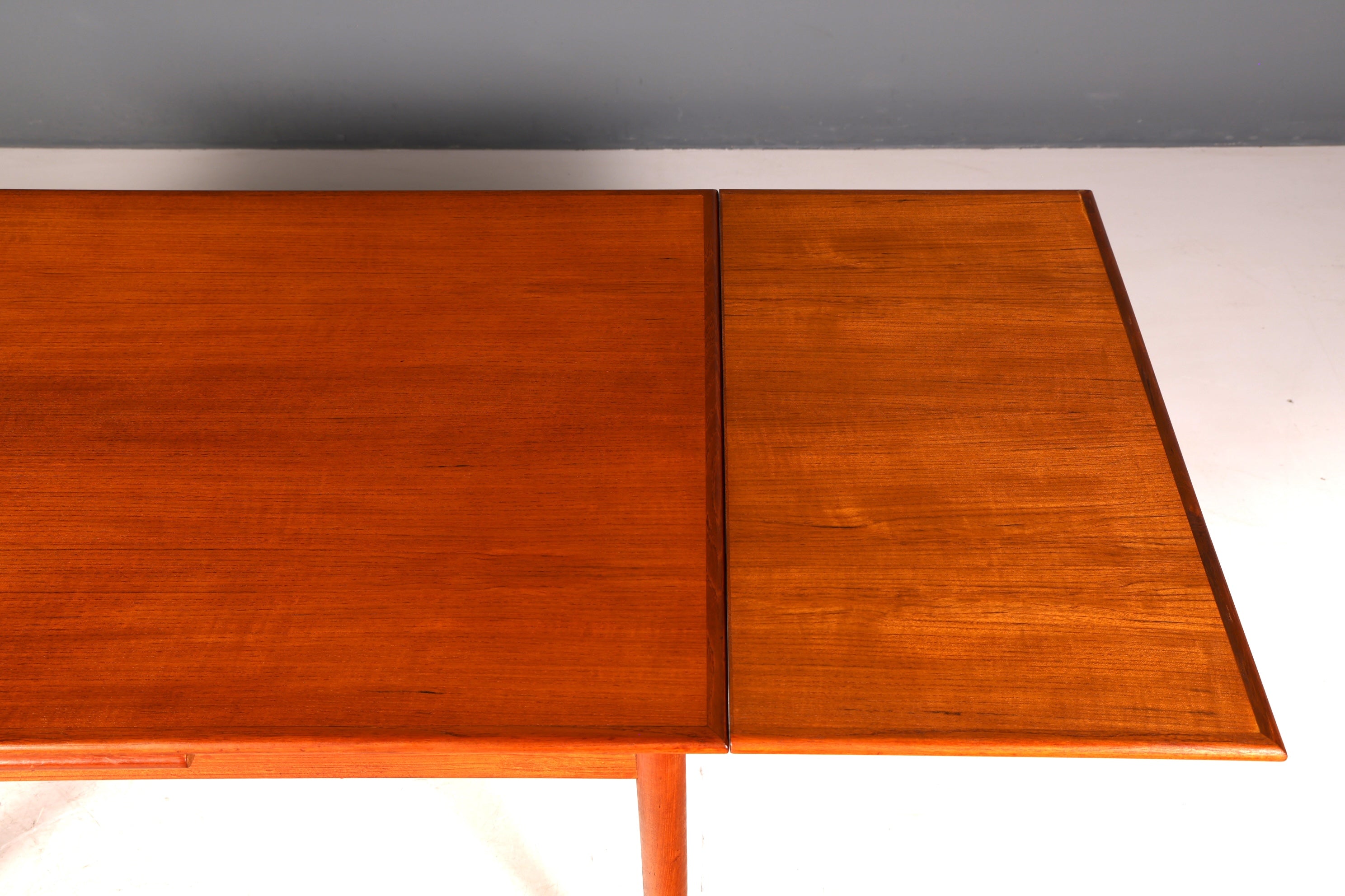 G343 Finish Traumhafter Mid Century Esstisch ausziehbarer Danish Design Teak Holz Küchentisch Esszimmer Tisch (Kopie)