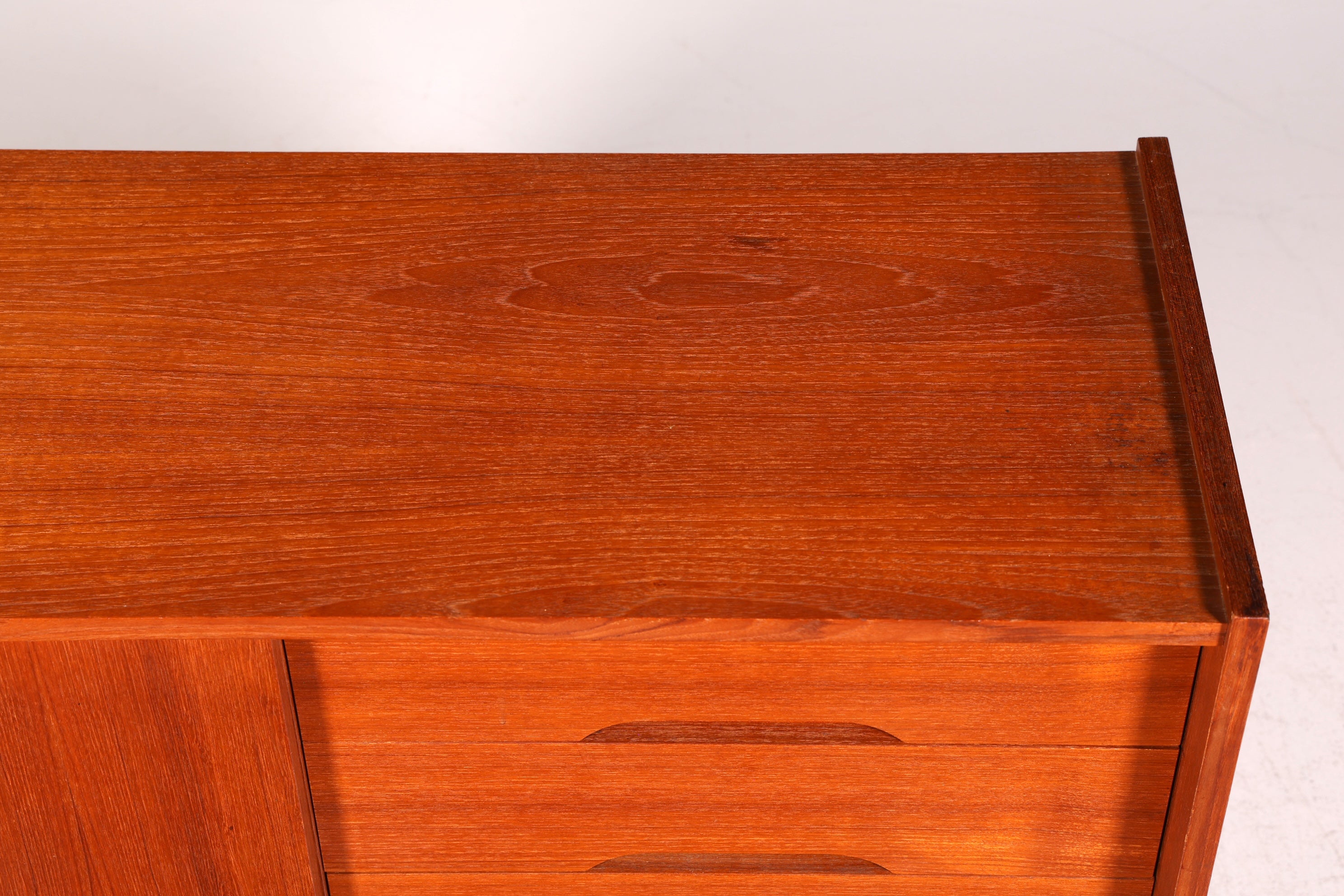 Wunderschöne Mid Century Teak Kommode Danish Design Sideboard Vintage Retro 60er