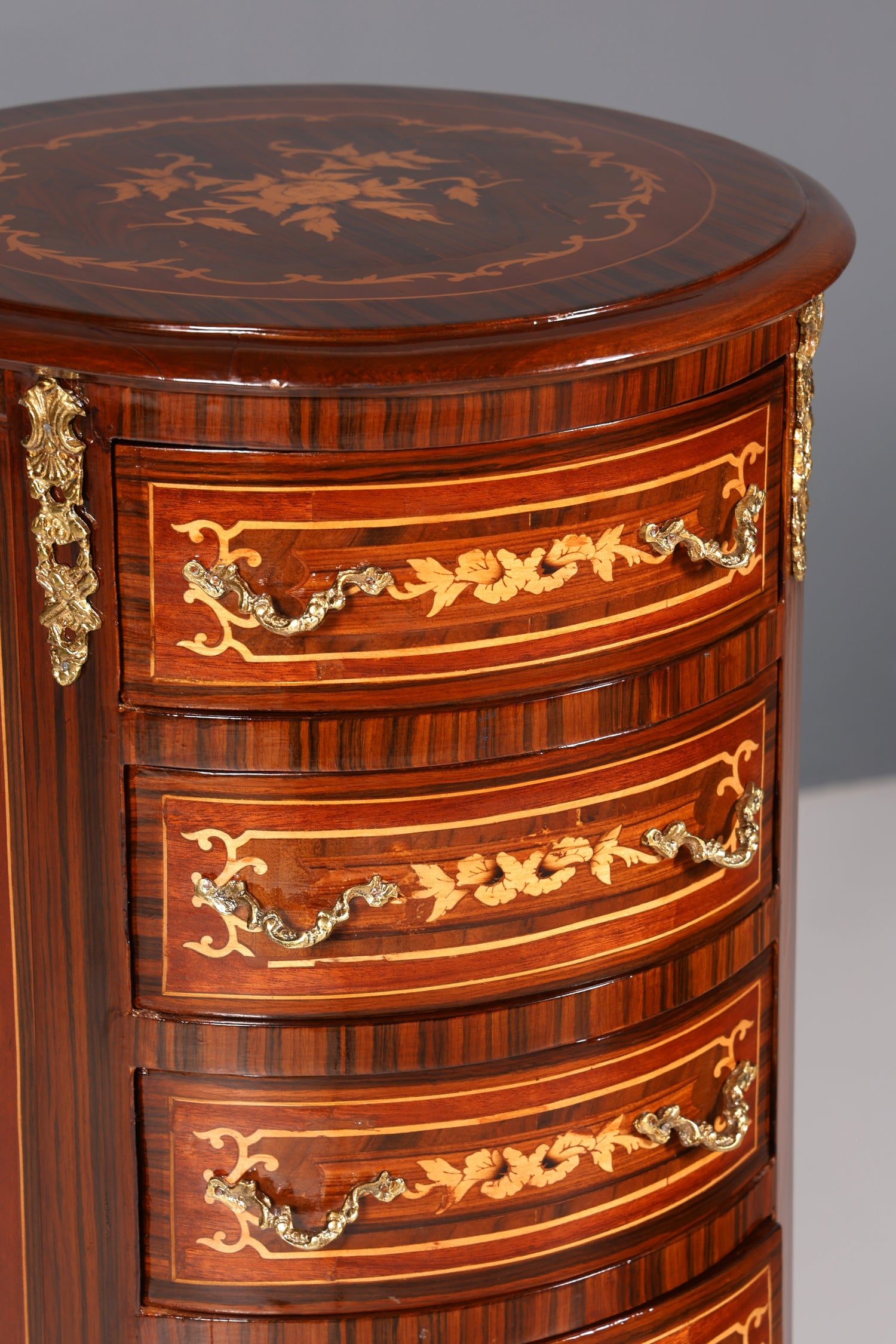 Elegant Baroque style chest of drawers, vertico, drawer chest with inlays, 7 drawers