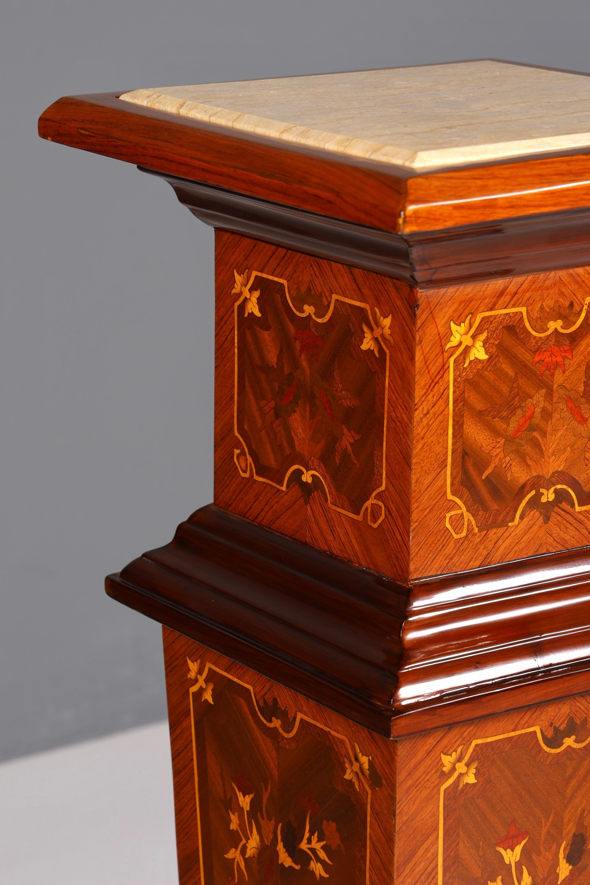 Stylish Baroque style column, Louis XV flower column, natural stone inlays, marble shelf, table