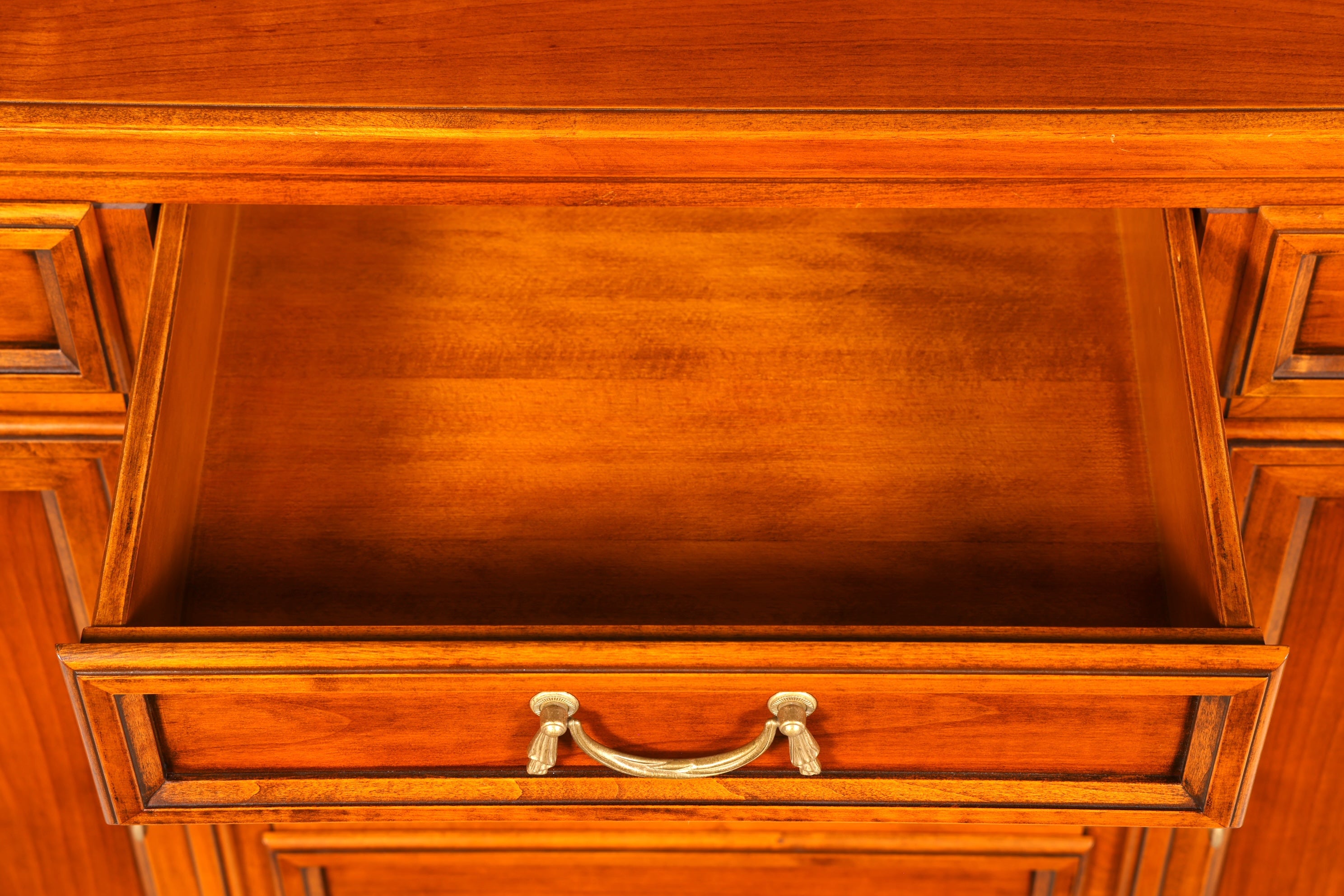 Beautiful original Selva sideboard, Villa Borghese, antique-style cabinet, chest of drawers, buffet, sideboard