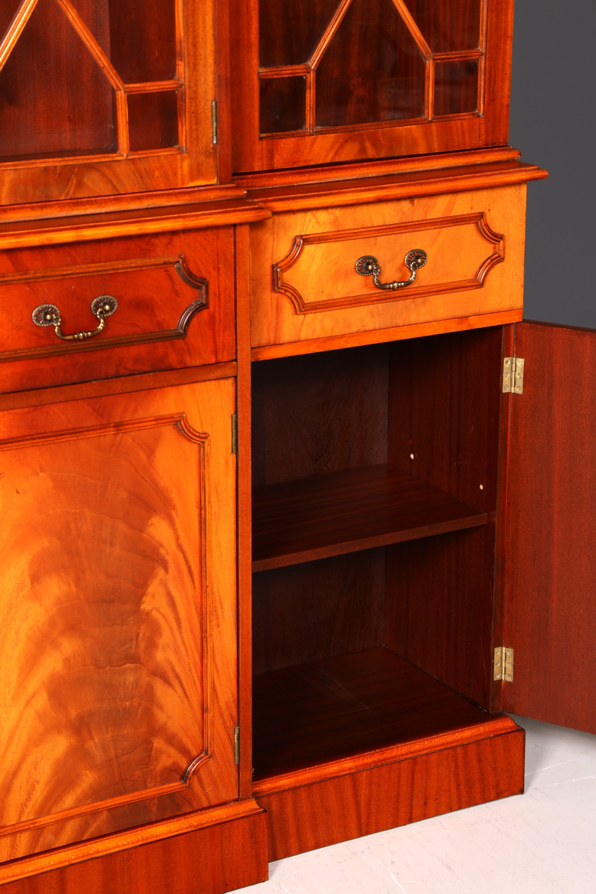 G389 Finish Wunderschöne Englische Vitrine Bibliothek Sekretär echt Holz Antik Schrank Regal (Kopie)