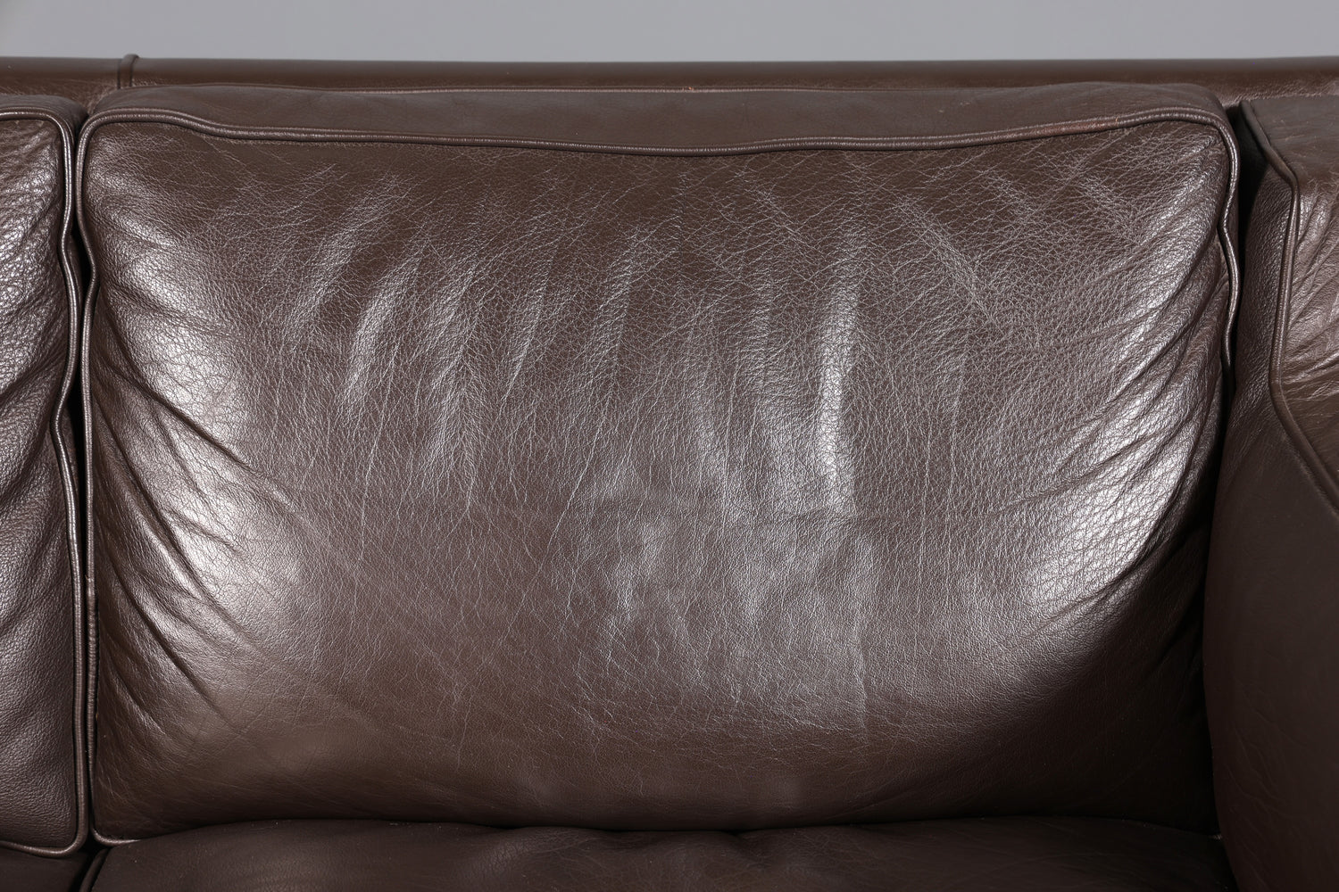 Wunderschönes Designer Børge Mogensen Sofa 2 Sitzer echt Leder Couch Modell 2213 Made in Denmark Canapé