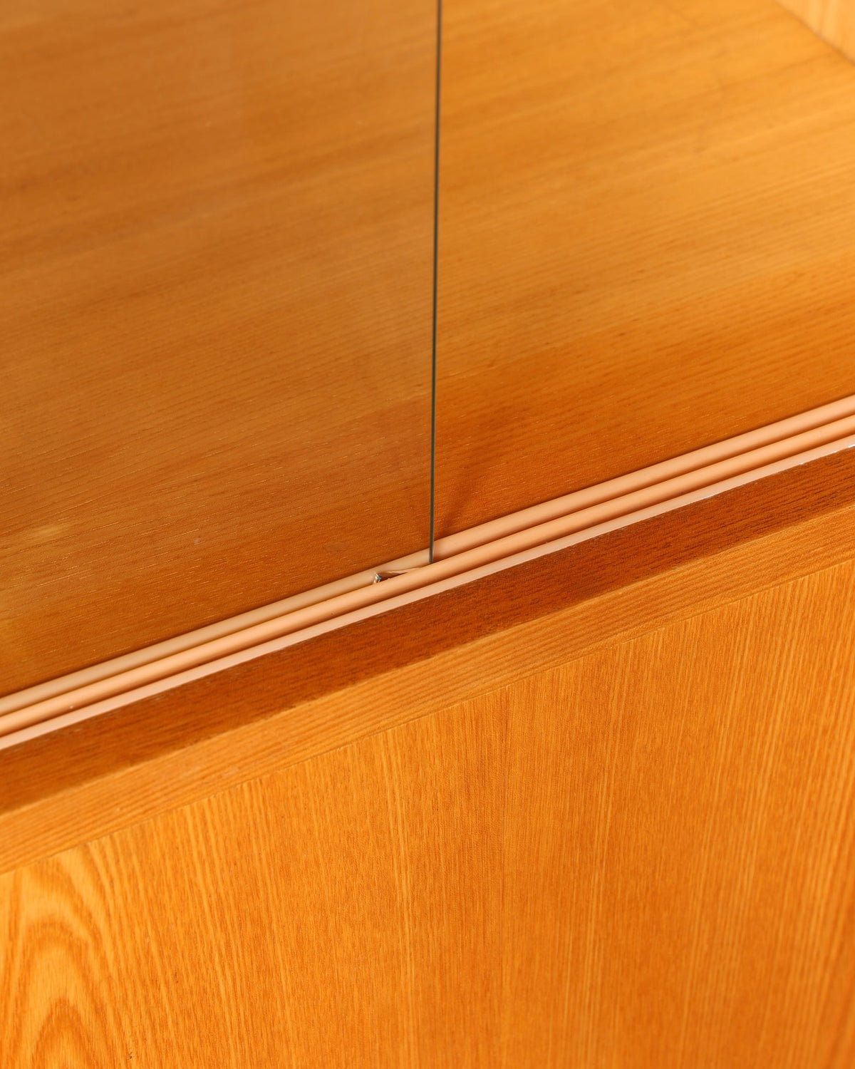 Beautiful original Hellerau mid-century display cabinet, Franz Ehrlich 602 chest of drawers and bookcase