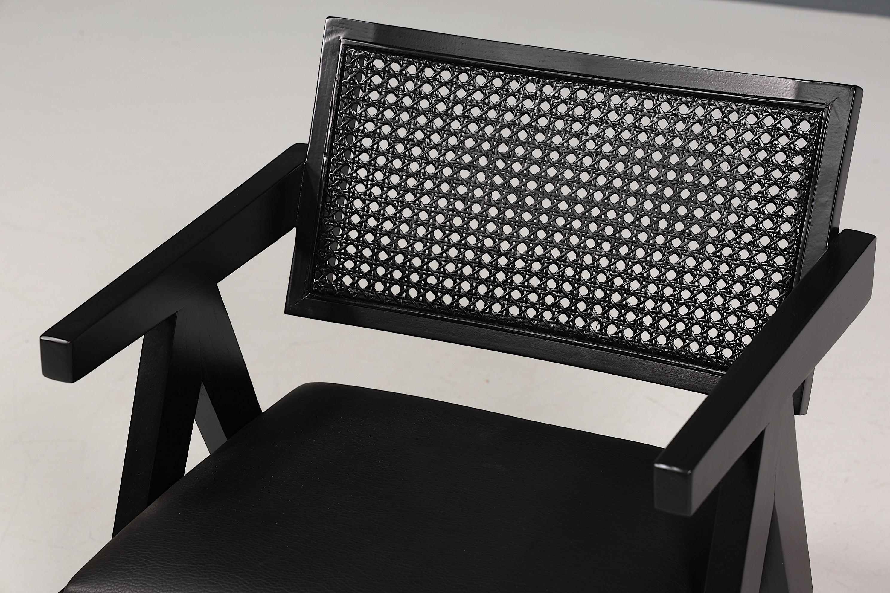 Sehr edler Korbgeflecht Stuhl &quot;Vienna Black +&quot; Armlehnsessel Bauhaus Relax Lounge Chair Stuhl Esszimmer Stuhl Küchenstuhl