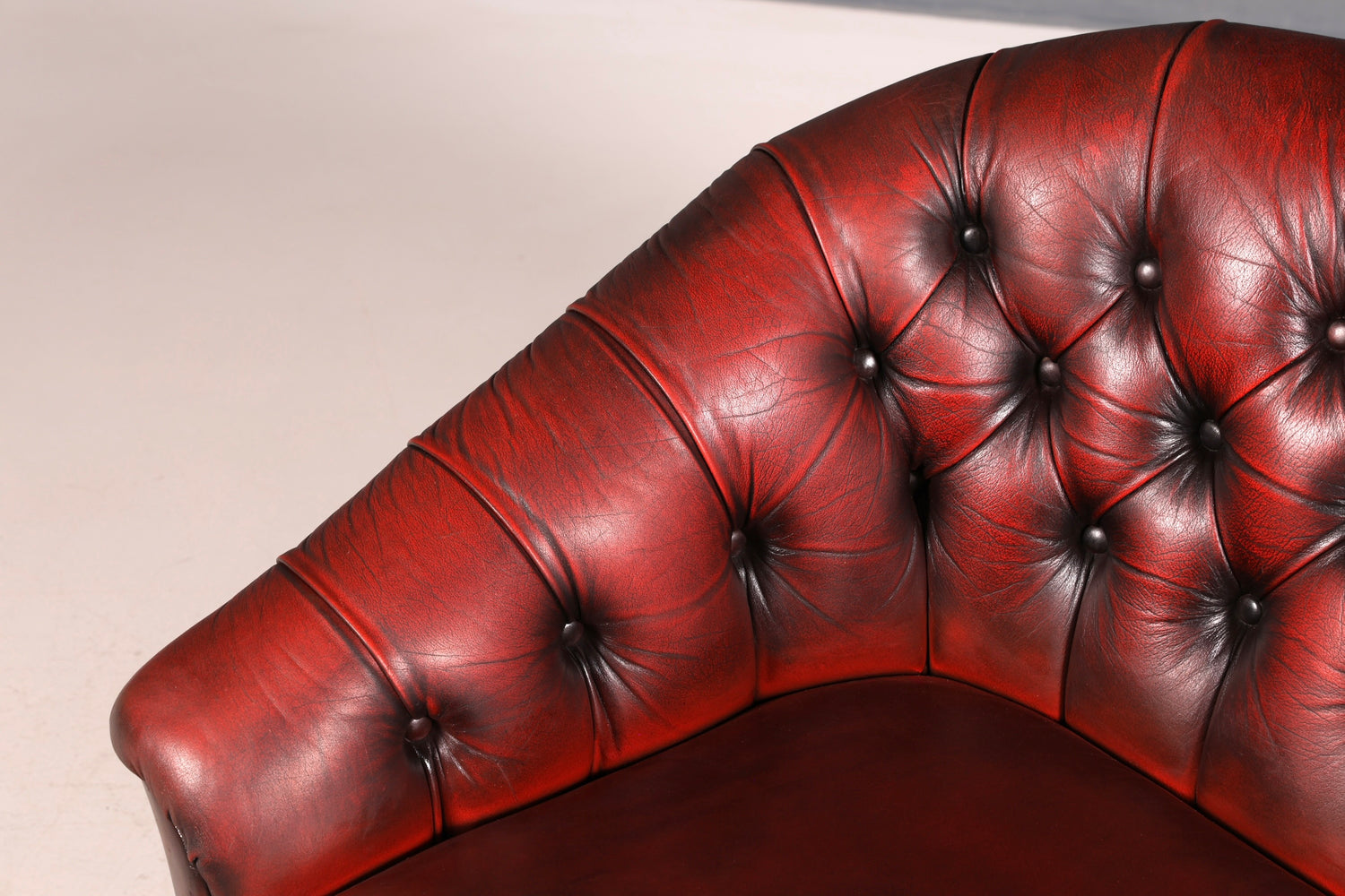 G421 Finish Wunderschönes Original Chesterfield Sofa 3- Sitzer echt Leder Oxblood Couch Englisch (Kopie)
