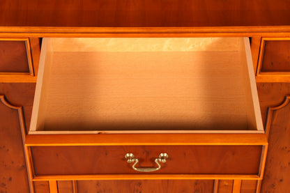 Wunderschönes Englisches Sideboard Buffetschrank 60s Kommode Anrichte Schrank Echt Holz Highboard Vintage