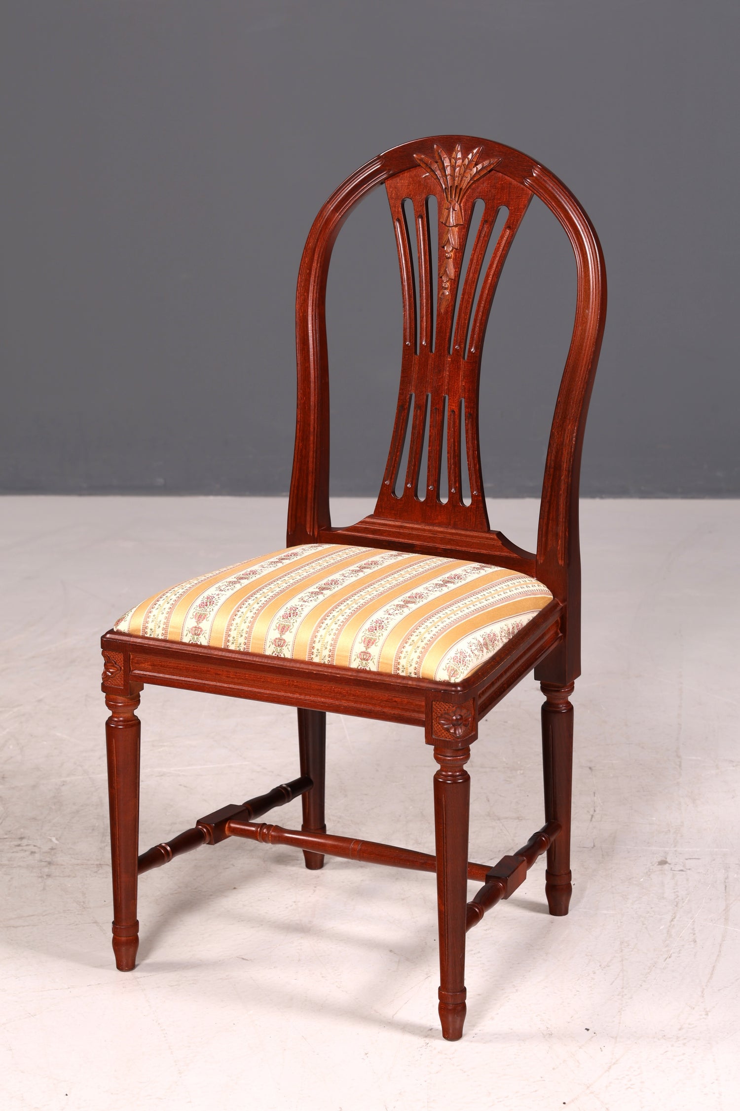 G452 Finish cm 4x Edle Englische Stühle Englisch Dining Chairs Antik 60er Jahre Küchenstühle Stuhlset (Kopie)