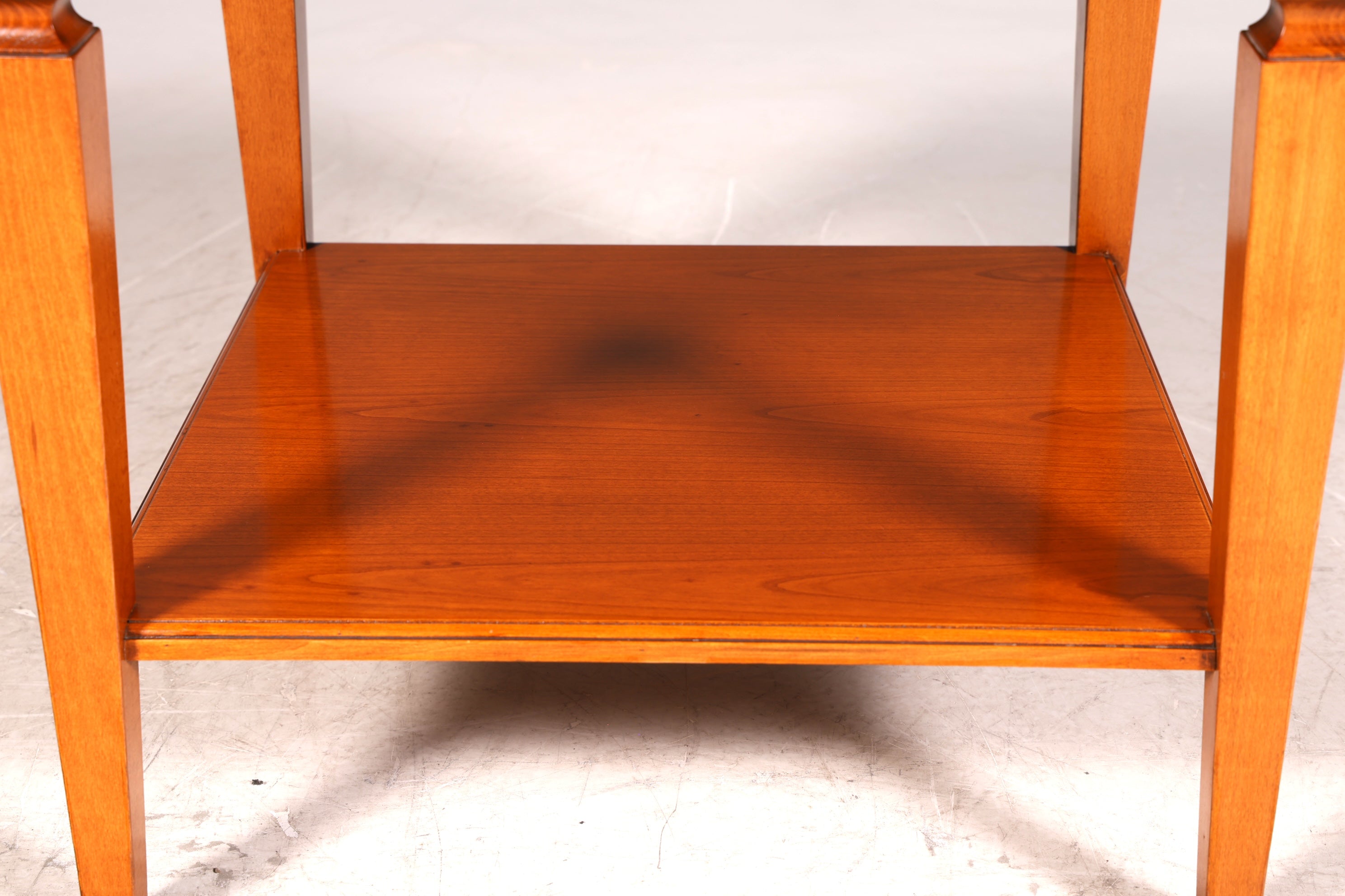 G455 Finish Traumhafter Englischer Tisch Couchtisch Englisch Antik Stil Ablagetisch Regency Stil Beistelltisch (Kopie)