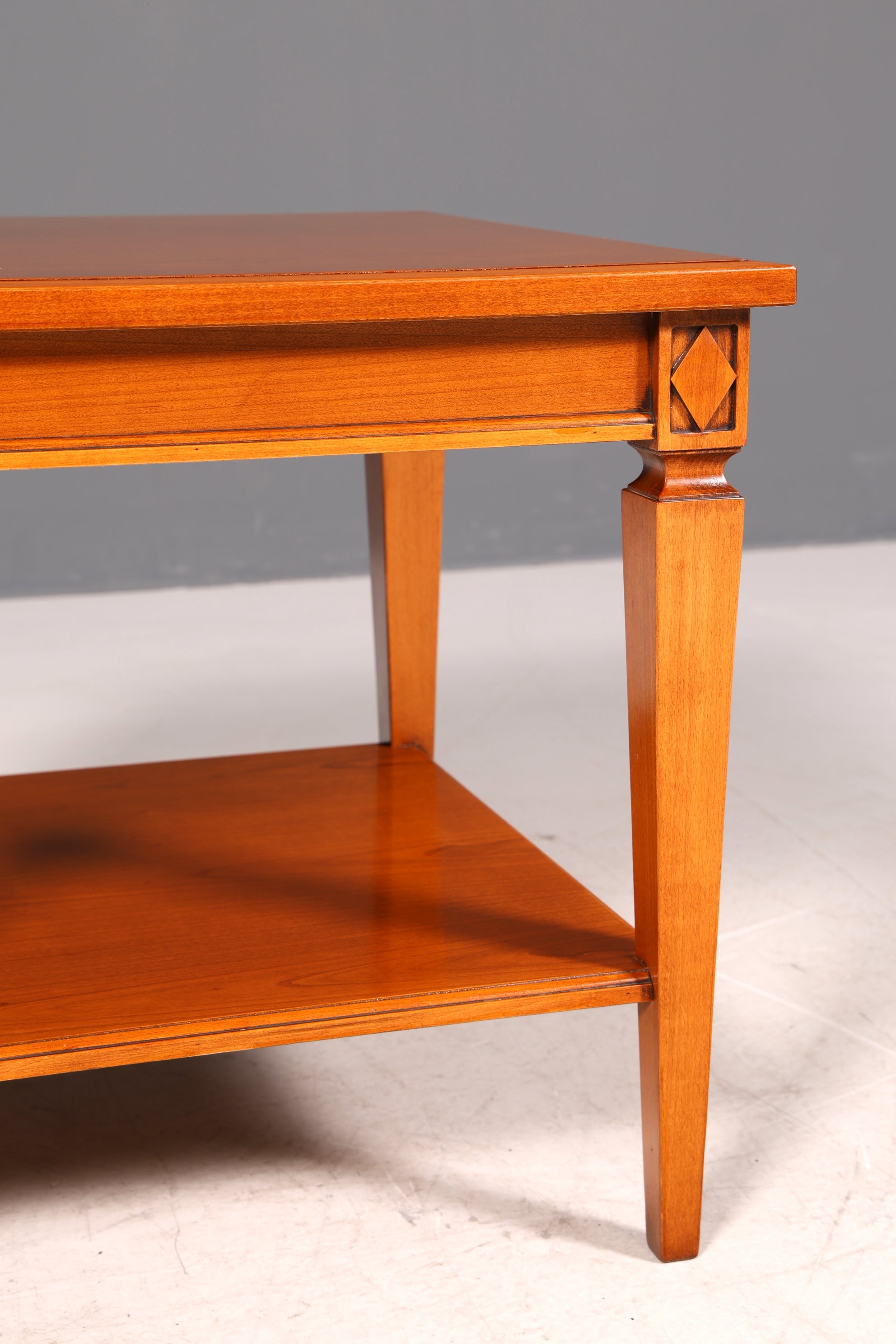 G455 Finish Traumhafter Englischer Tisch Couchtisch Englisch Antik Stil Ablagetisch Regency Stil Beistelltisch (Kopie)