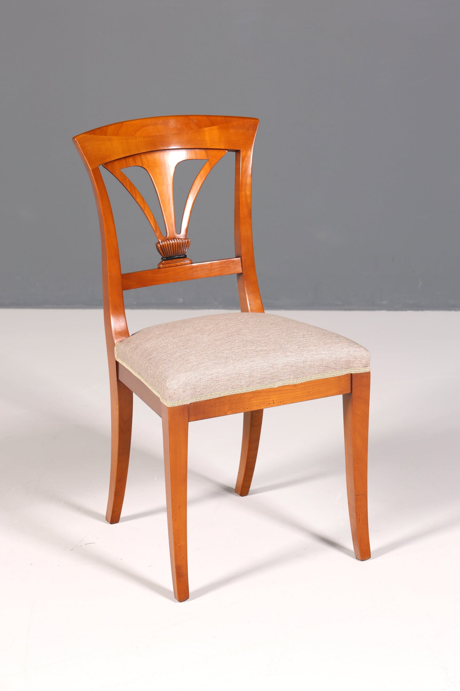 4x Edle Englische Stühle Englisch Dining Chairs Antik 60er Jahre Eibe Küchenstühle Stuhlset