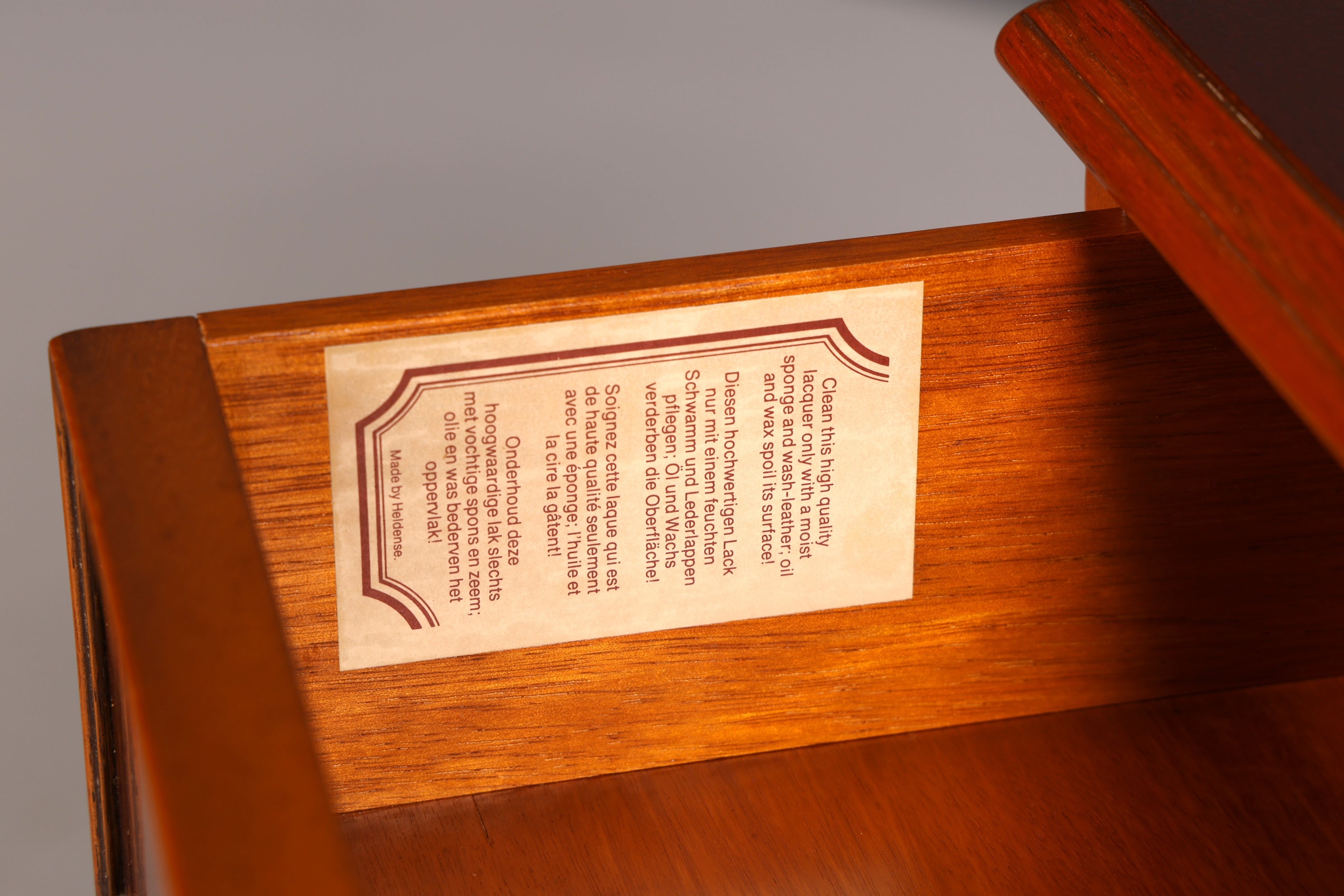 G470 Finish cm HELDENSE Wunderschönes Englisches Bücherregal Eibe Antik Regal Bookshelf Buchablage 60s (Kopie)