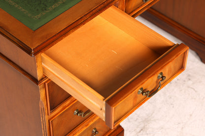 Wunderschöner Englischer Schreibtisch Englisch Eibe Desk Leder Auflage Antik Stil Bürotisch Office Desk