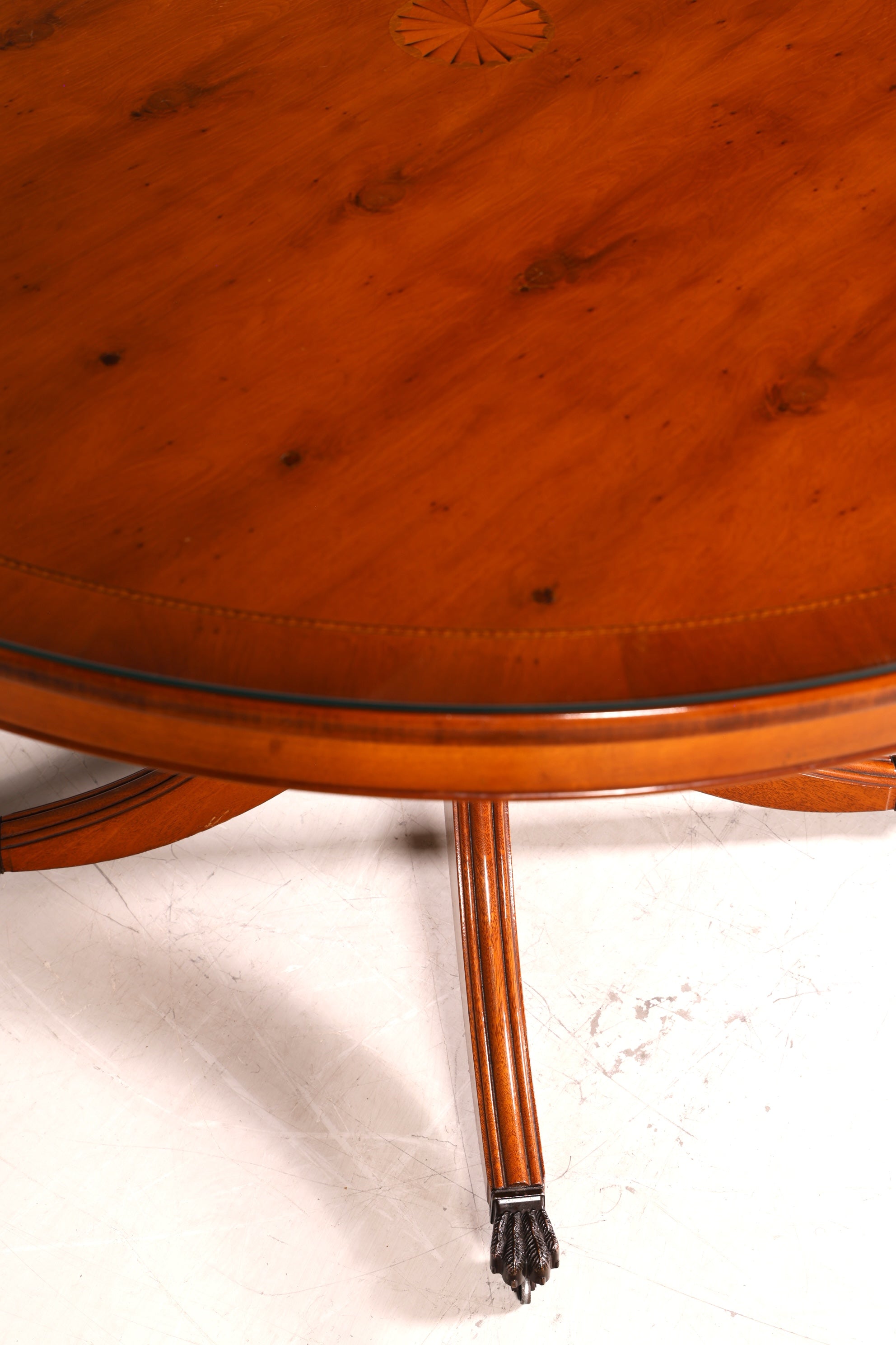 Wunderschöner Englischer Tisch ausziehbarer Esstisch Eibe Antik Stil 60s Küchentisch