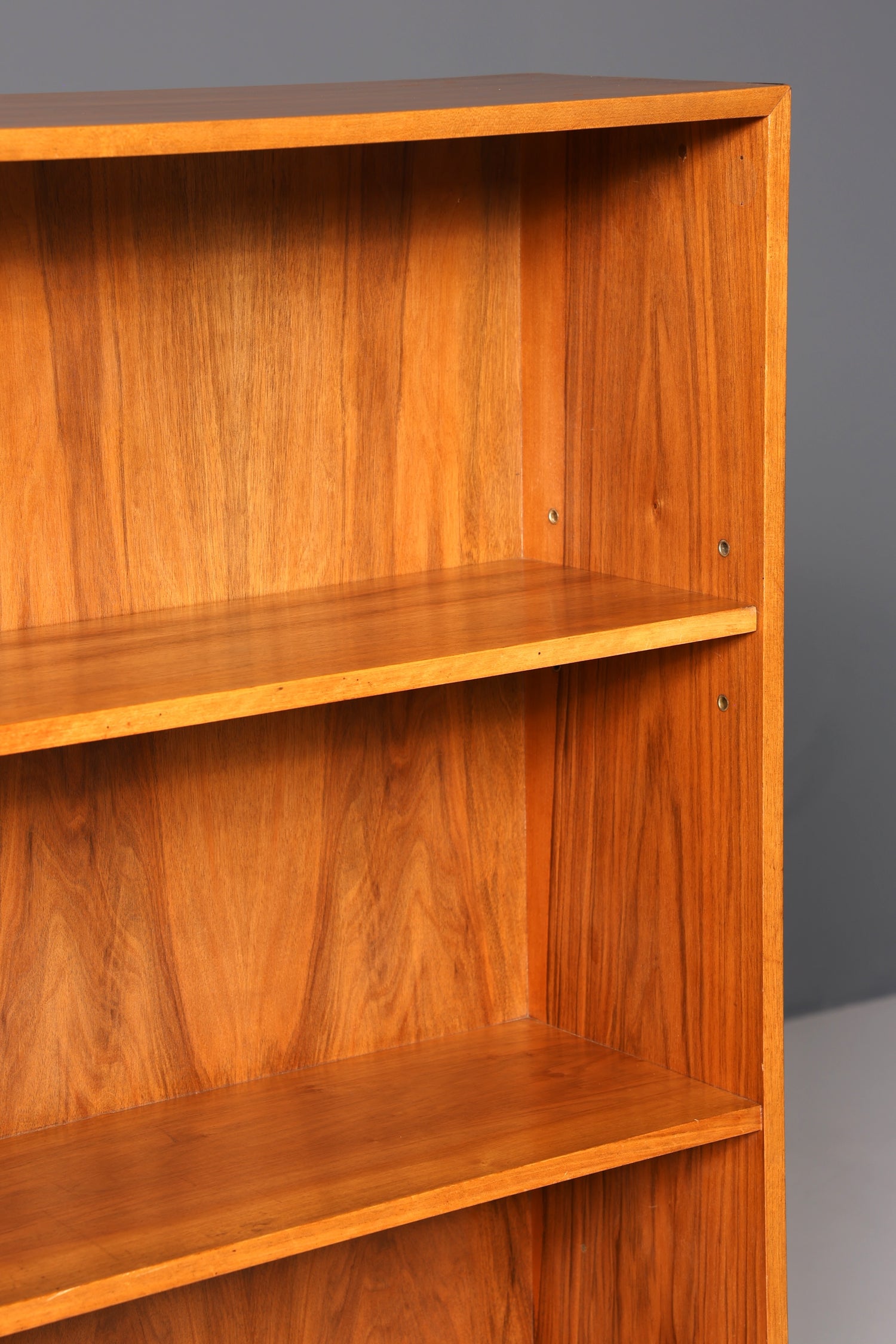 Wunderschönes Original Musterring Regal Mid Century Bücherregal Retro echt Holz Buchablage 2 von 2