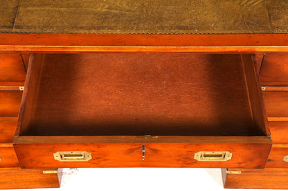 Wunderschöner Maritimer Schreibtisch Englischer Military Chest Bürotisch Office Table