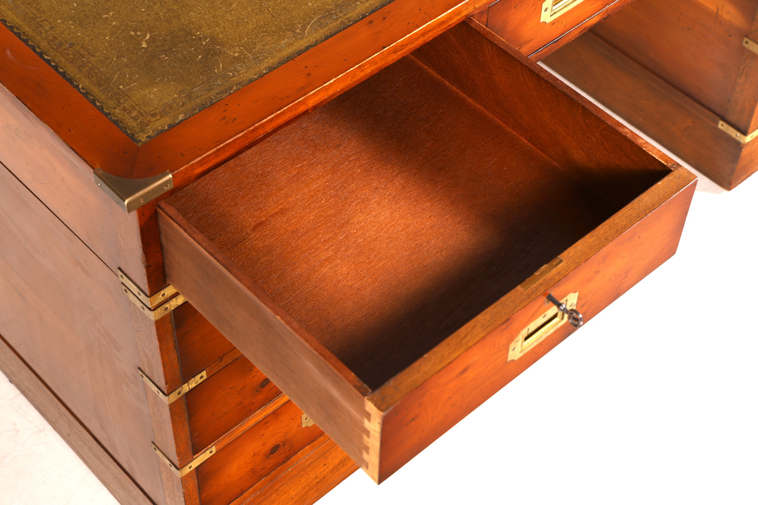 Wunderschöner Maritimer Schreibtisch Englischer Military Chest Bürotisch Office Table