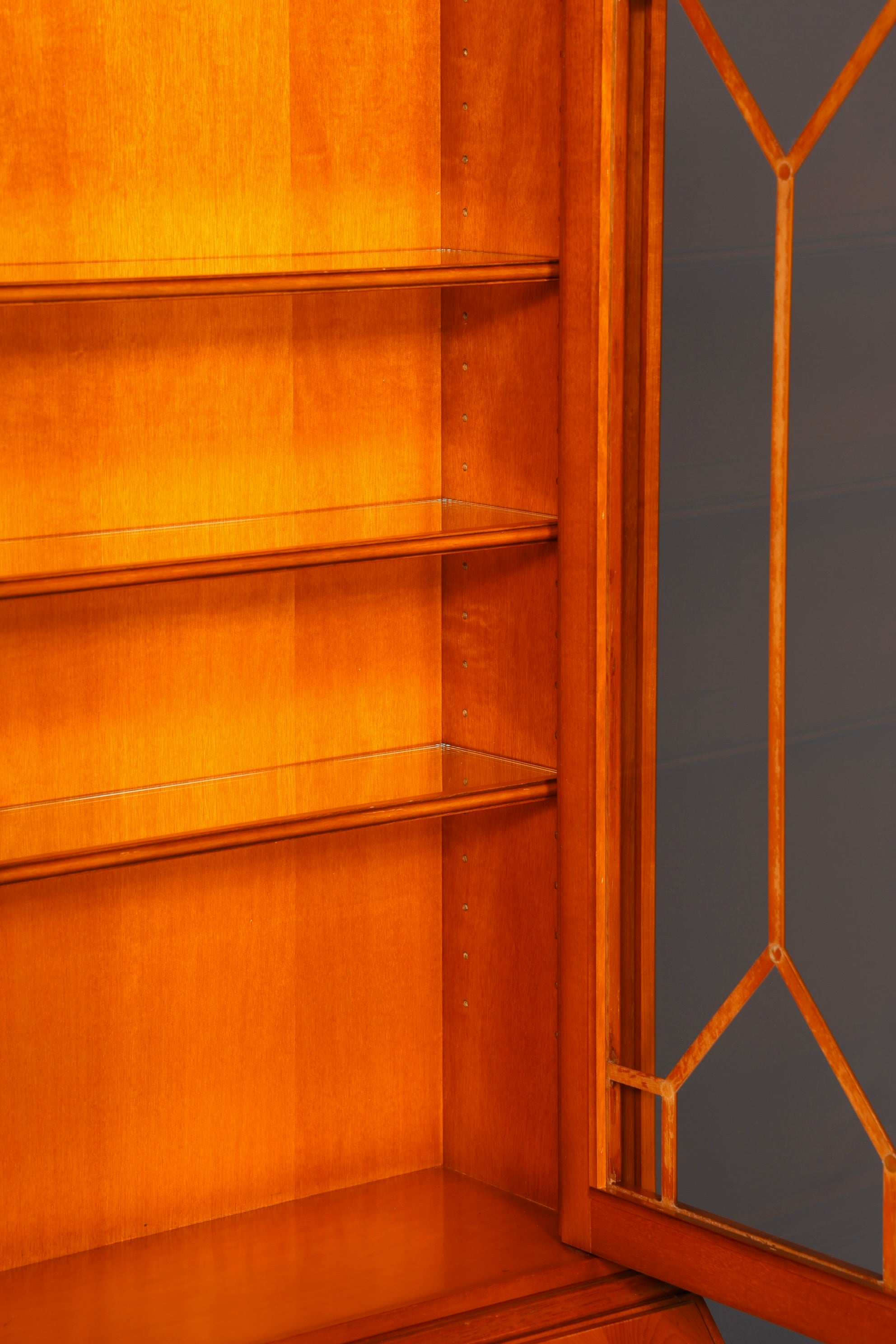 G581 Finish Stilvoller Englischer Sekretär Original Heldense Büro Aufsatzsekretär Eibe Antik 60S Vitrinen Schrank UK (Kopie)